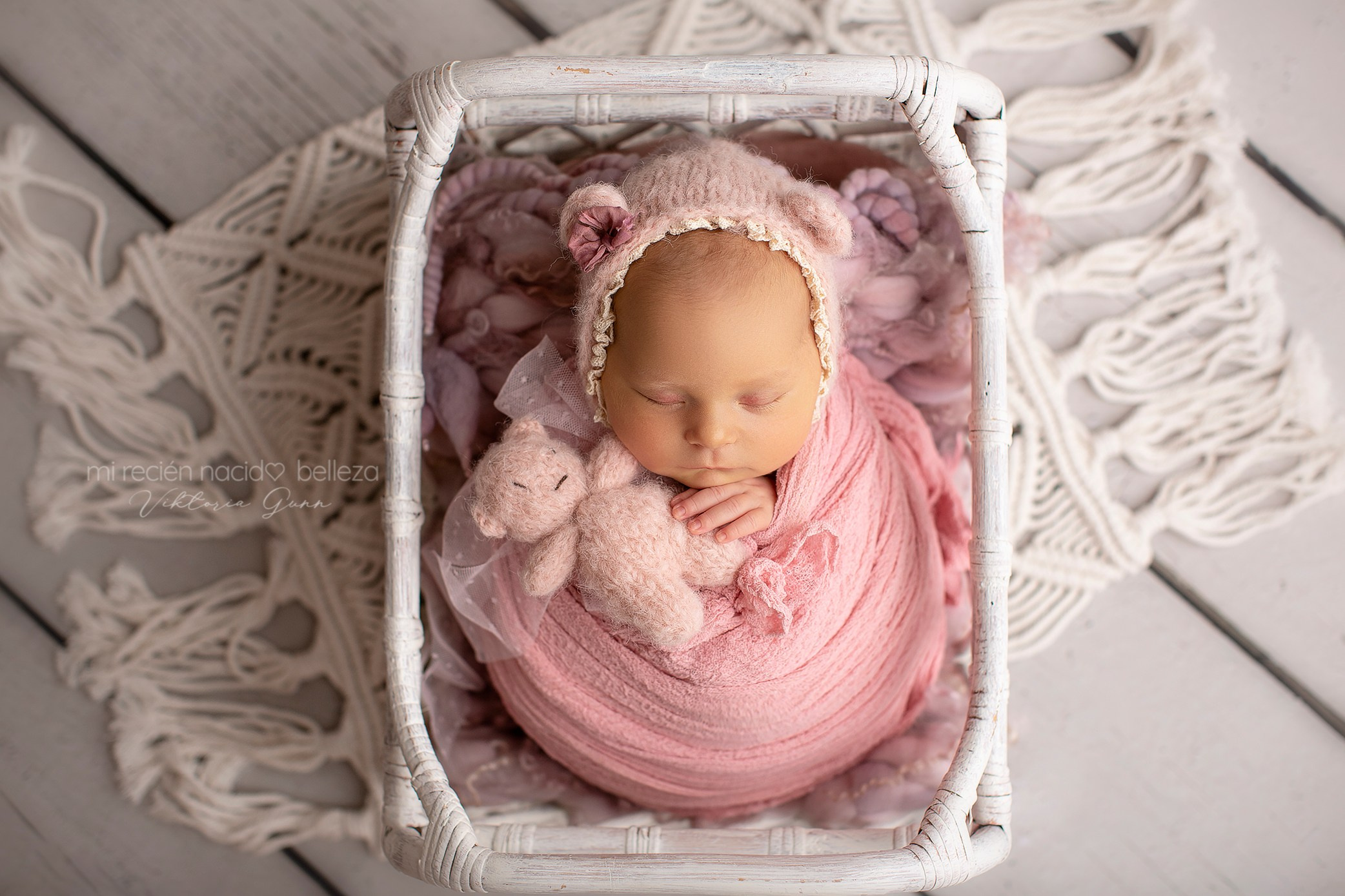 Новорожденные. Фотограф в Испании: Бенисса, Кальпе, Бенидорм, Аликанте Виктория Гунн