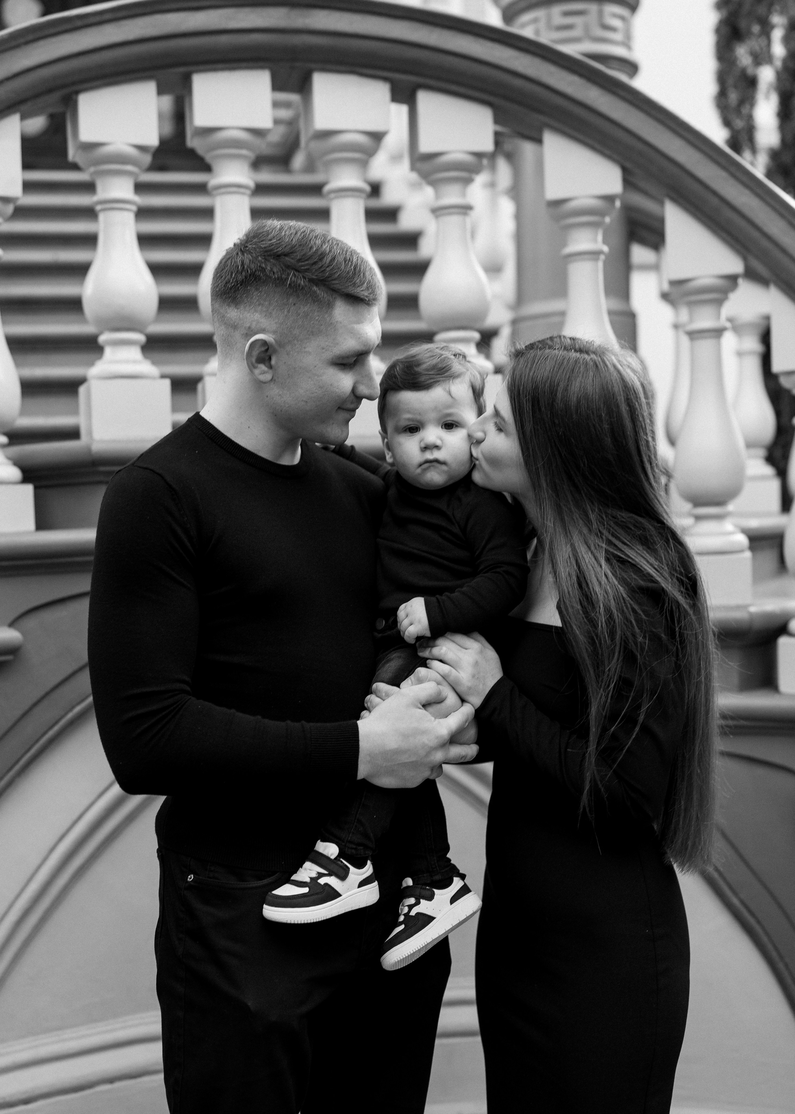 Artem, Nadia & Elisha. Family photographer in Sacramento | Sofia Pavenko