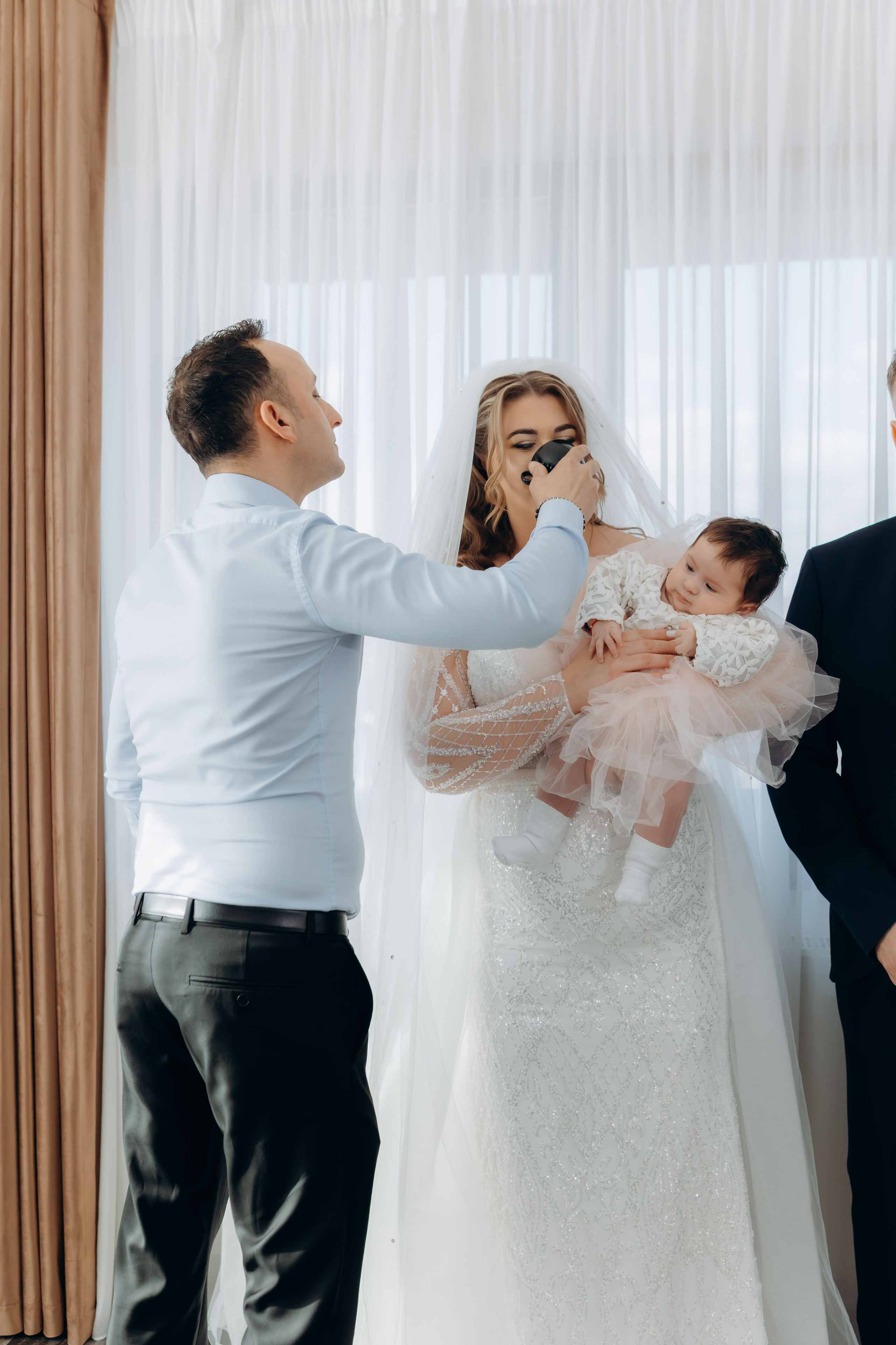 Povestea voastră, regizată de noi |Cristi Turculet Videograf Nuntă Suceava | wedding highlight. Servicii foto-video profesionale, pentru momente de neuitat