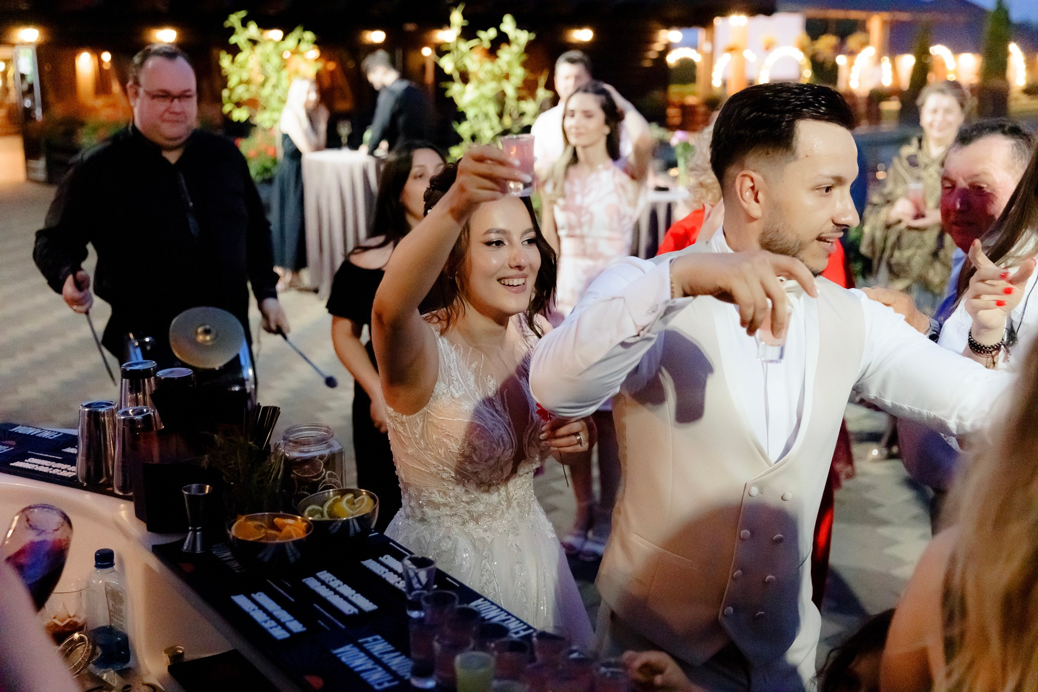 Ioana & Ionuț | Nuntă de poveste la Păstrăvăria Poiana din Mălini județul Suceava. Servicii foto-video profesionale, pentru momente de neuitat