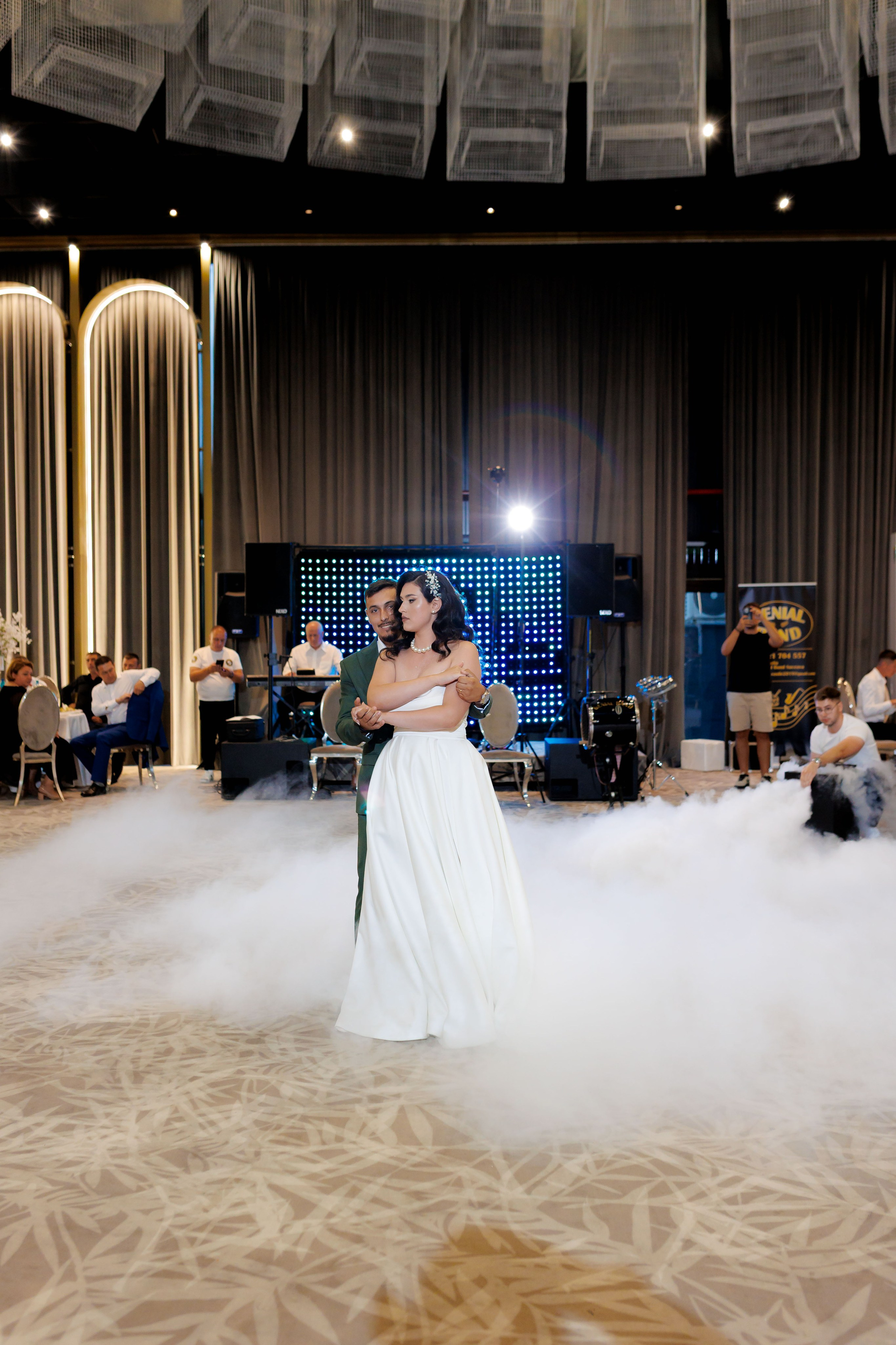 Nunta Nicoleta & Răzvan | Fotografie & Videografie Profesională. Servicii foto-video profesionale, pentru momente de neuitat