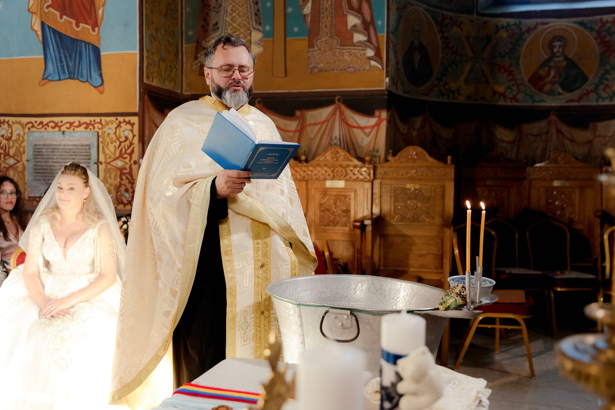 Mihai & Oana. Servicii foto-video profesionale, pentru momente de neuitat