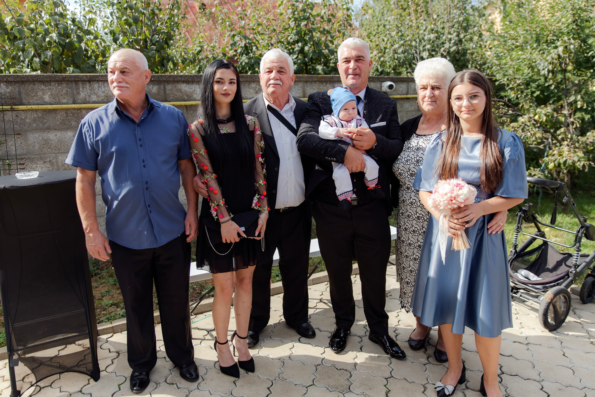 Mihai & Oana. Servicii foto-video profesionale, pentru momente de neuitat