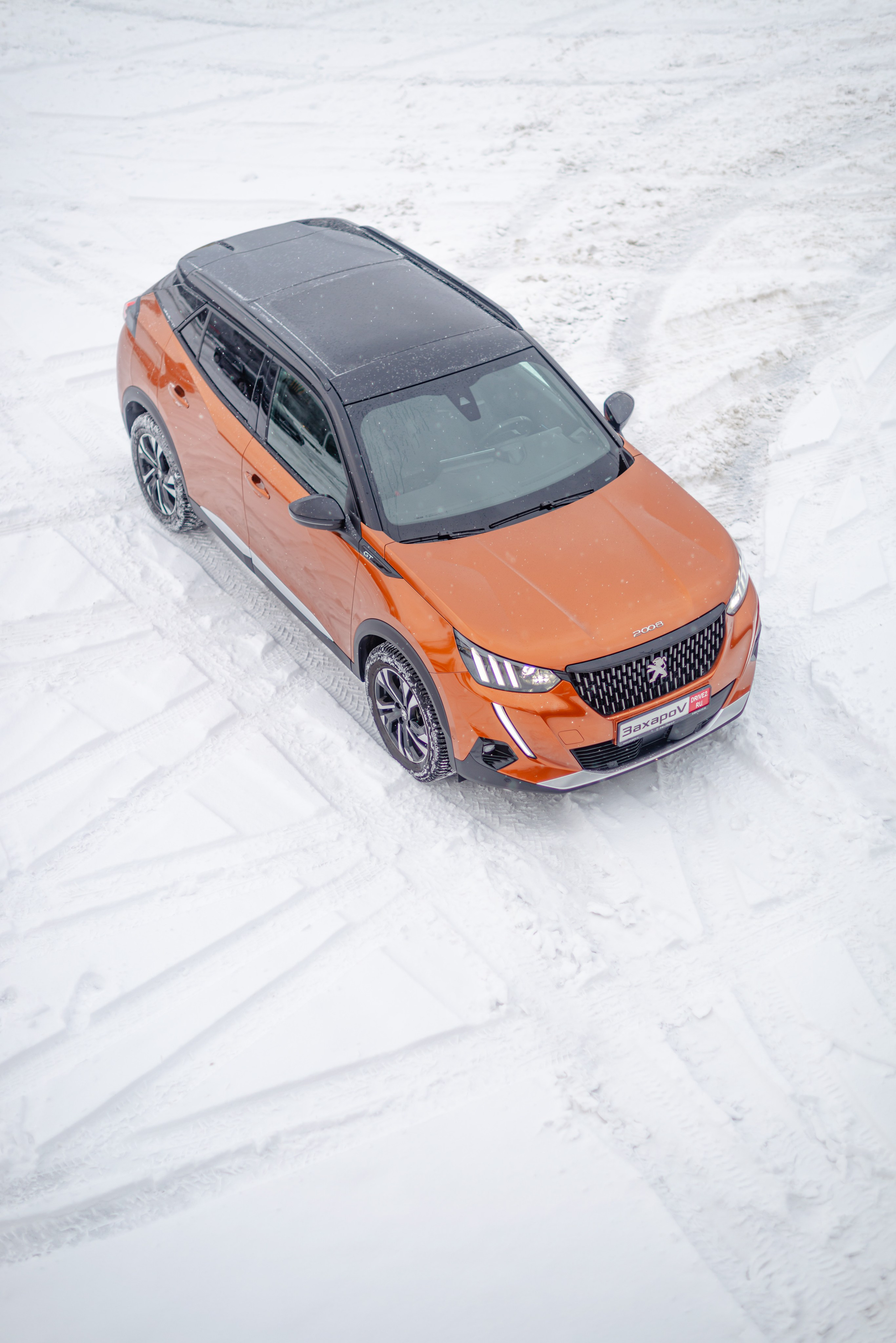 Фотосъемка автомобиля Peugeot 2008 GT. ФОТОГРАФ МЕКСИКА КИНТАНА-РОО