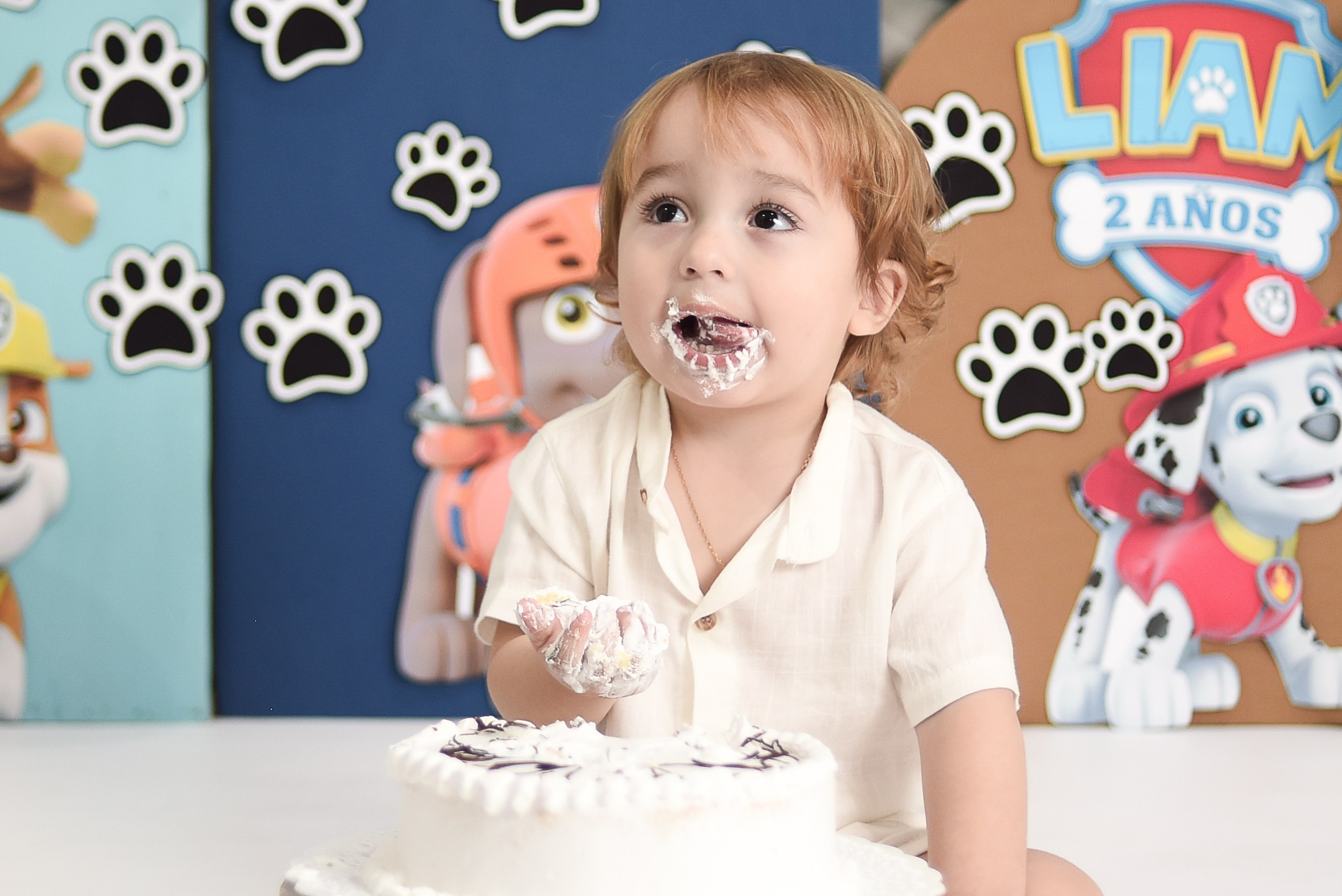 Liam 2do año. Temática Pou Patrol. Fotografo de casamiento en misiones y fotógrafo de familia  Posadas