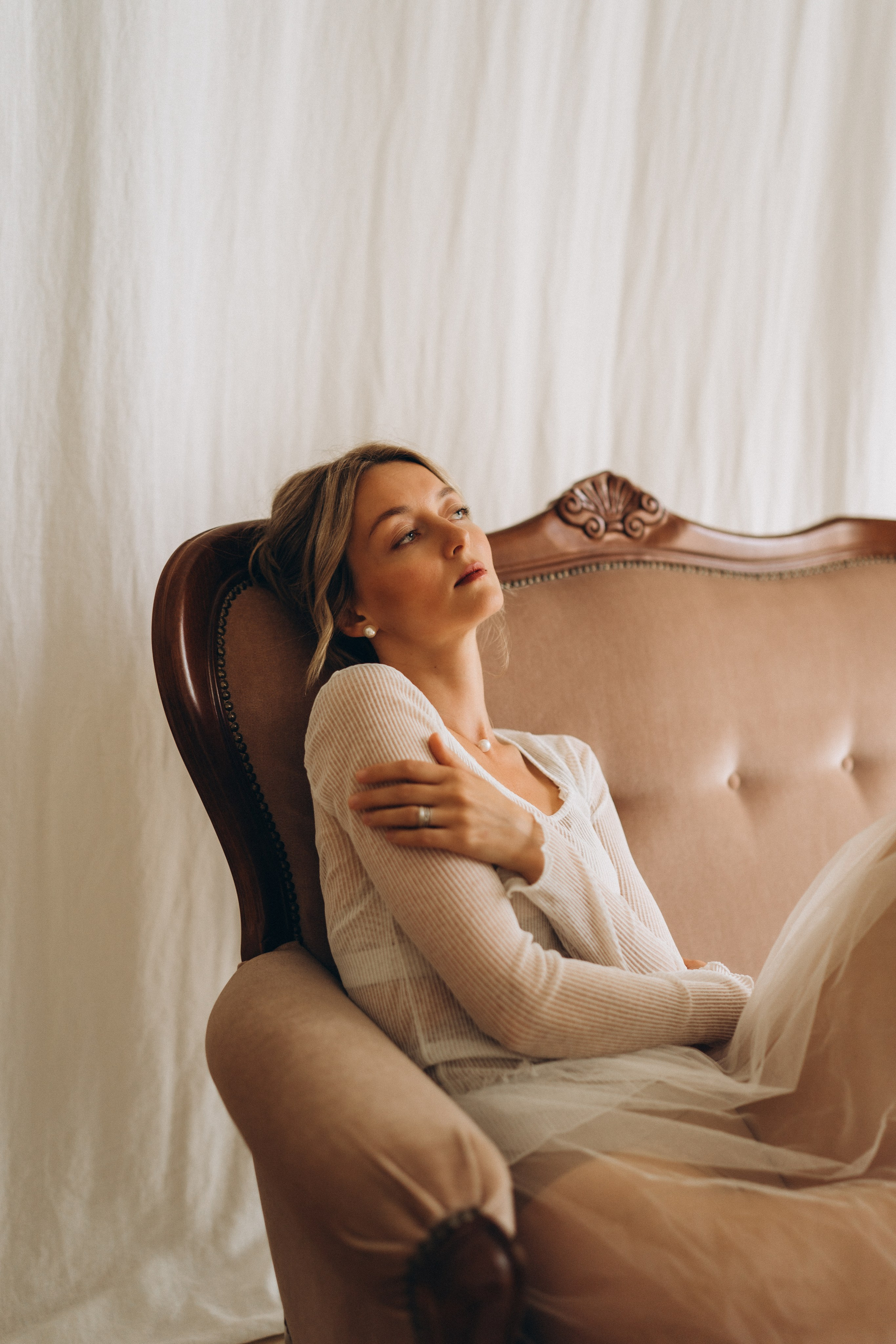 Olga. Wedding and potrait photographer in Helsinki Vickan O