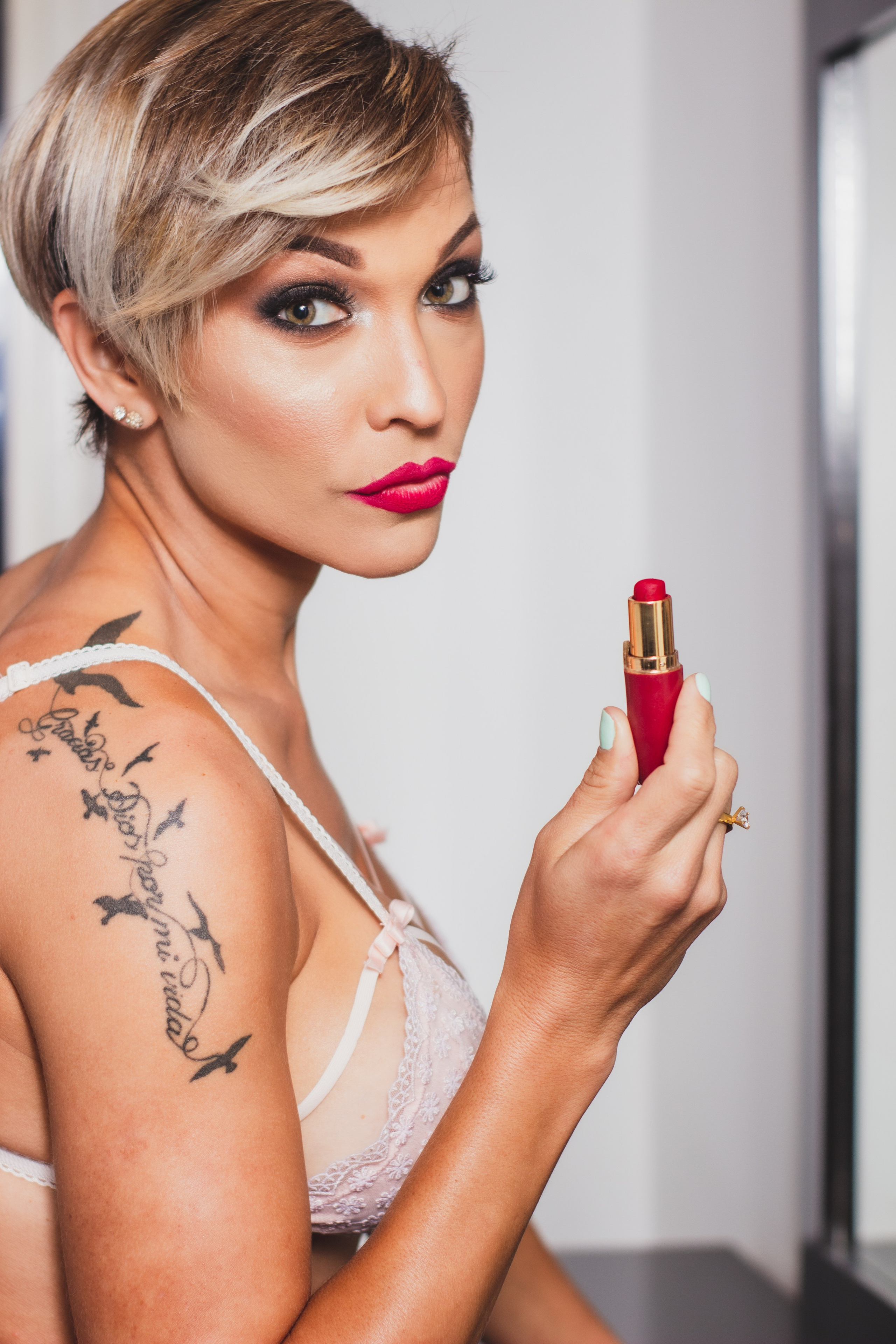 Boudoir y lingerie: Sensualidad elegante, sutil y artística. CR Films | Fotografía y Video de Bodas en Chile
