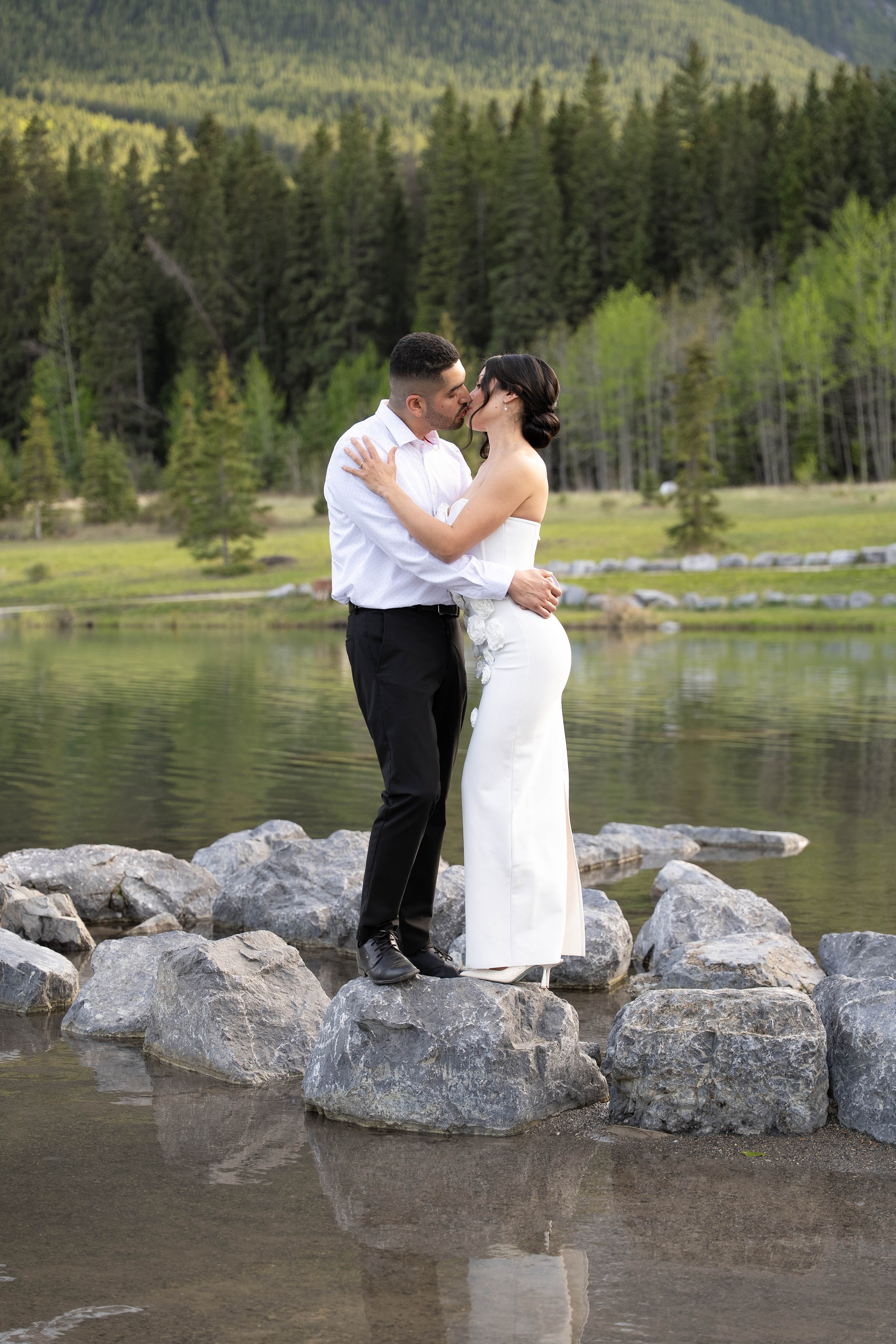 Quarry Lake Park — Canmore -Lina & Moises. Ching Li Photography