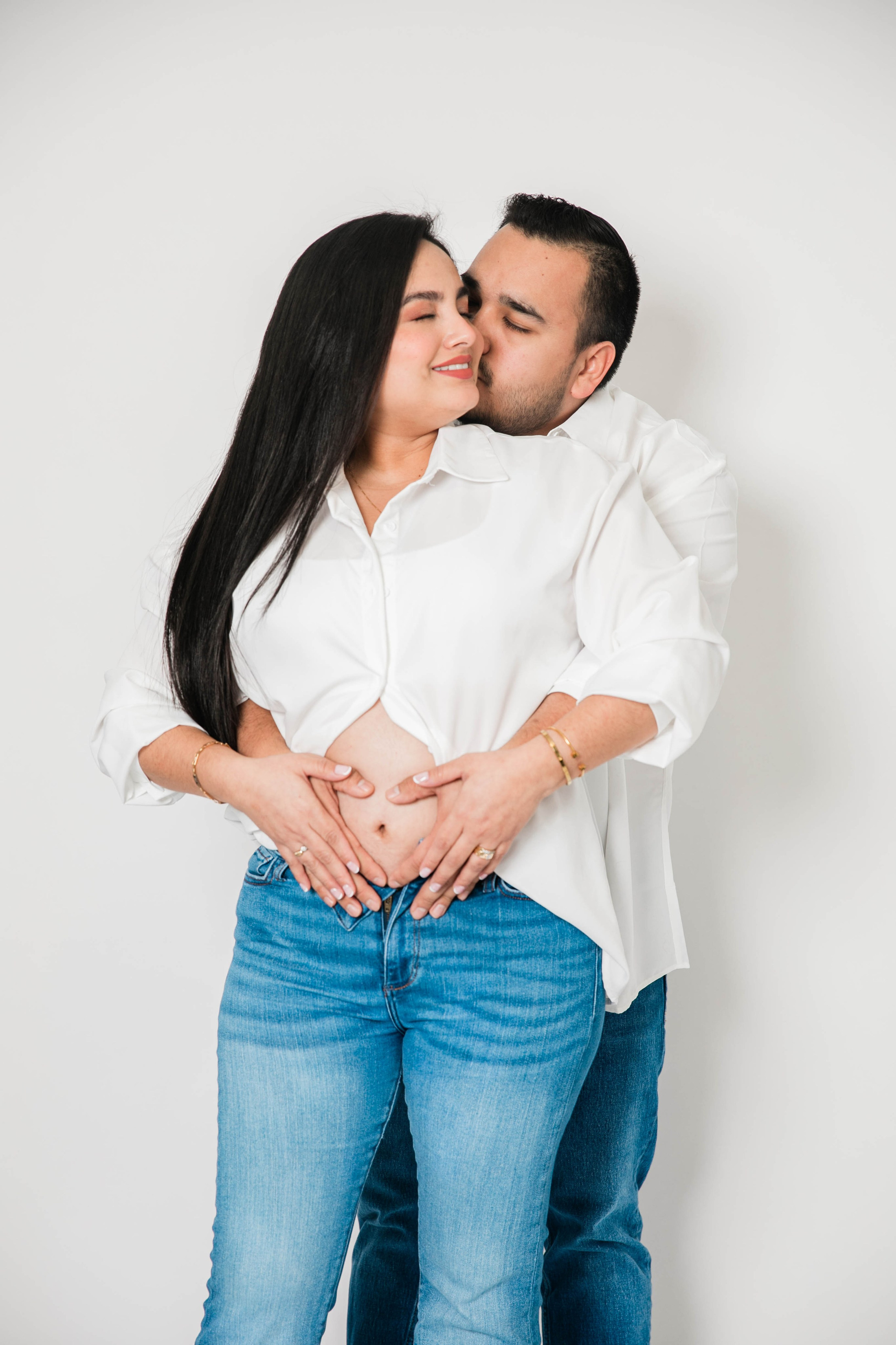 Maternity Photos — Gender Reveal. Ching Li Photography