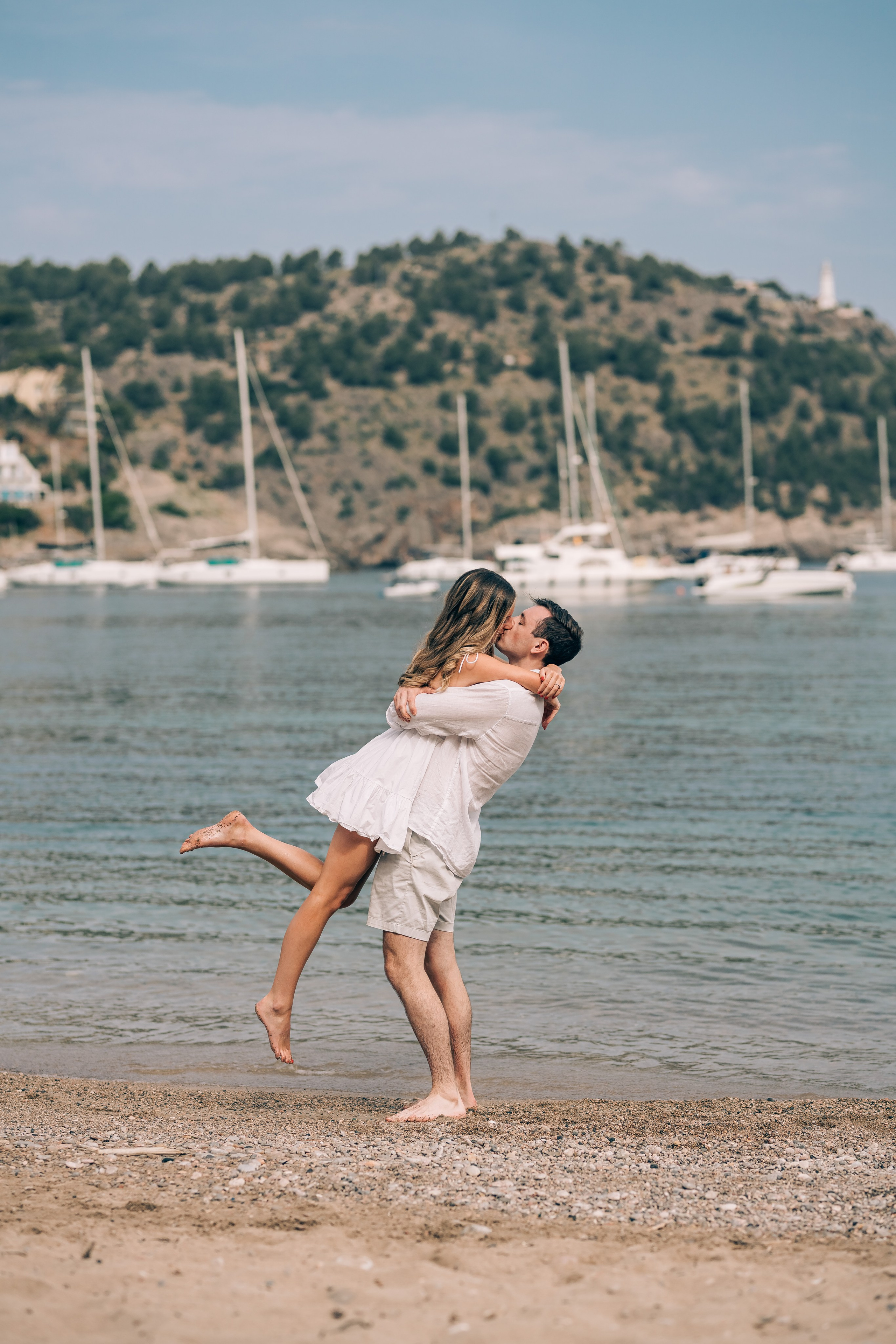 Relaxed Couple Session in Mallorca — Citrus Fields & Seaside. Фотограф у Пальма де Майорка