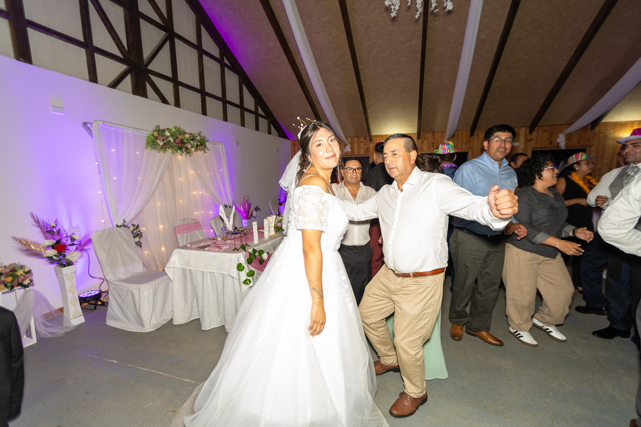 Yoanna y Ricardo. Dinka & Emilio - El arte de preservar lo que no se repite