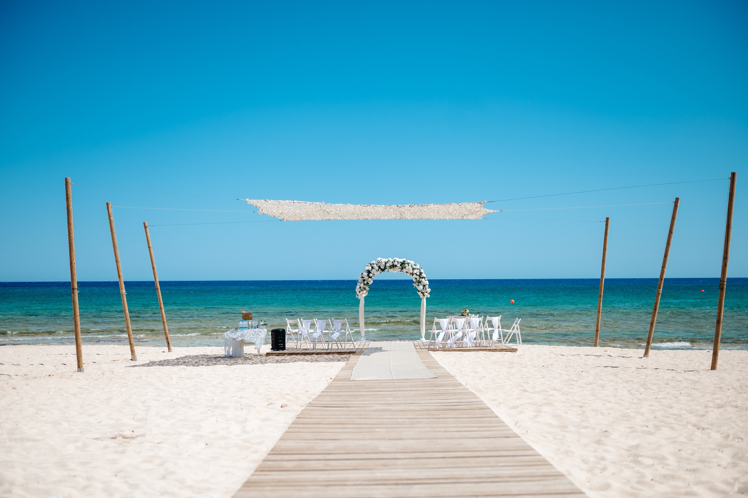 Sirens beach ceremony. AdrianOltean.wfolio.pro
