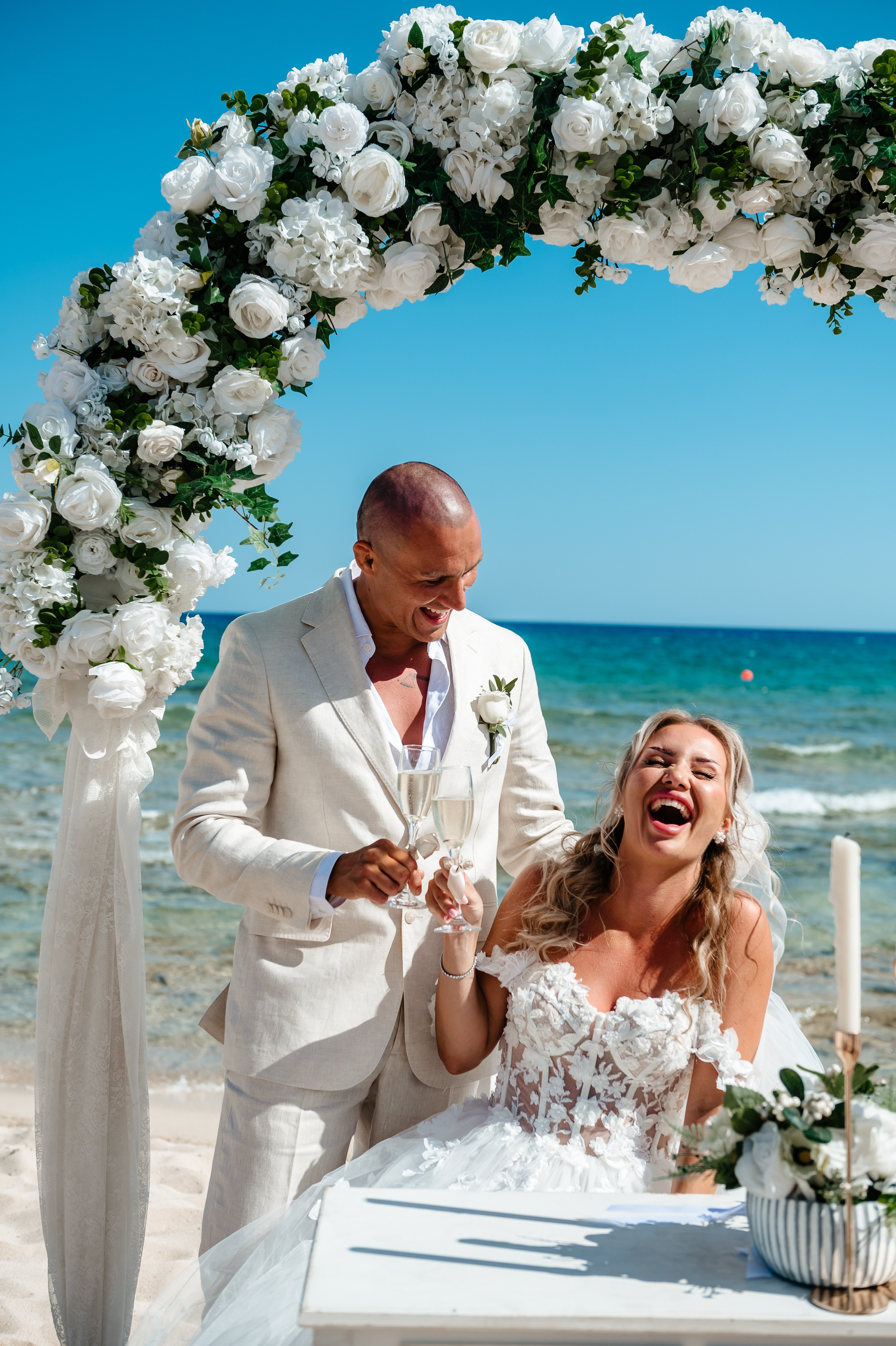 Sirens beach ceremony. AdrianOltean.wfolio.pro