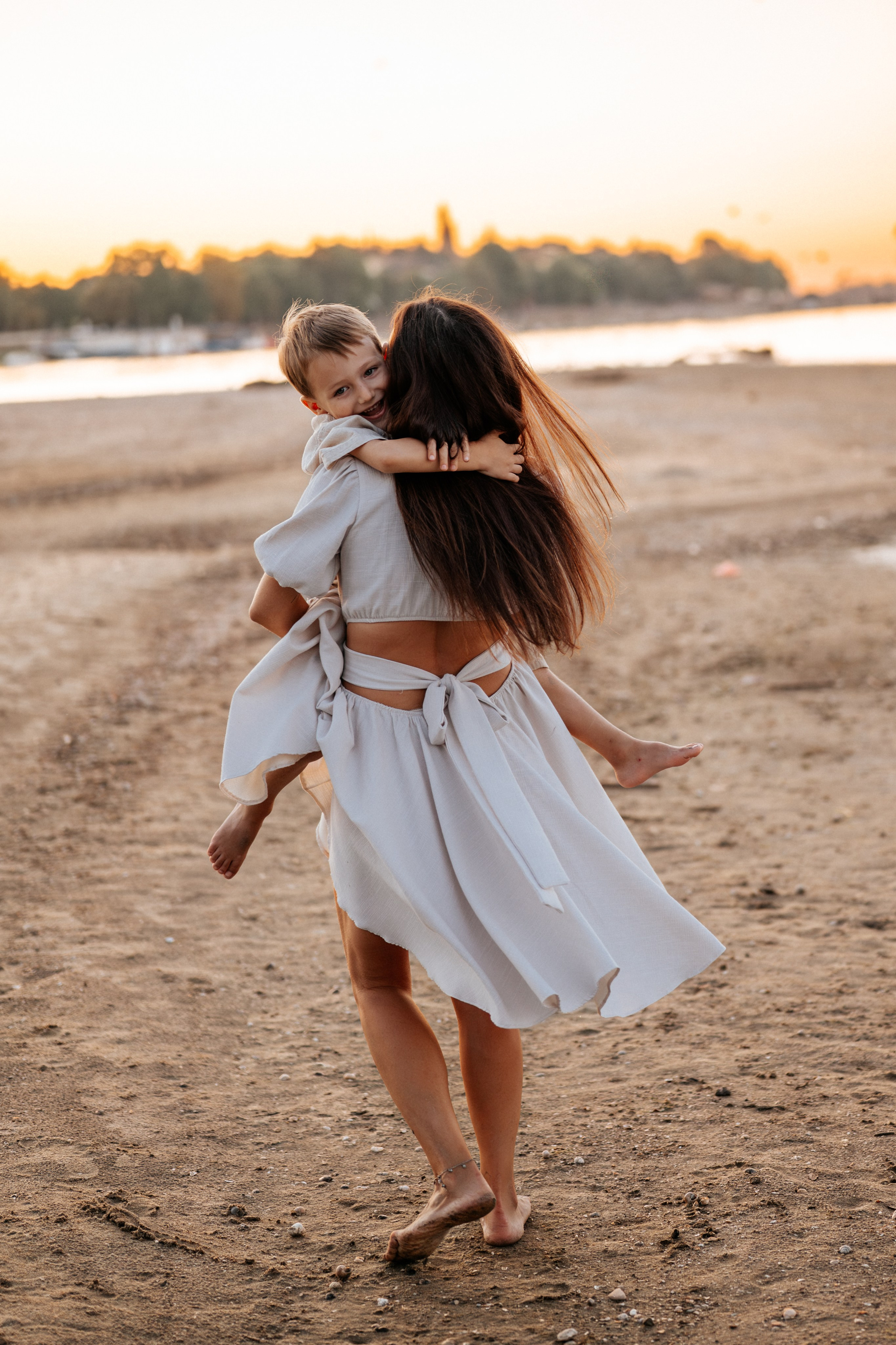 Anja, Nikola, Adam i Hana - porodično fotografisanje. Dečiji i porodični fotograf