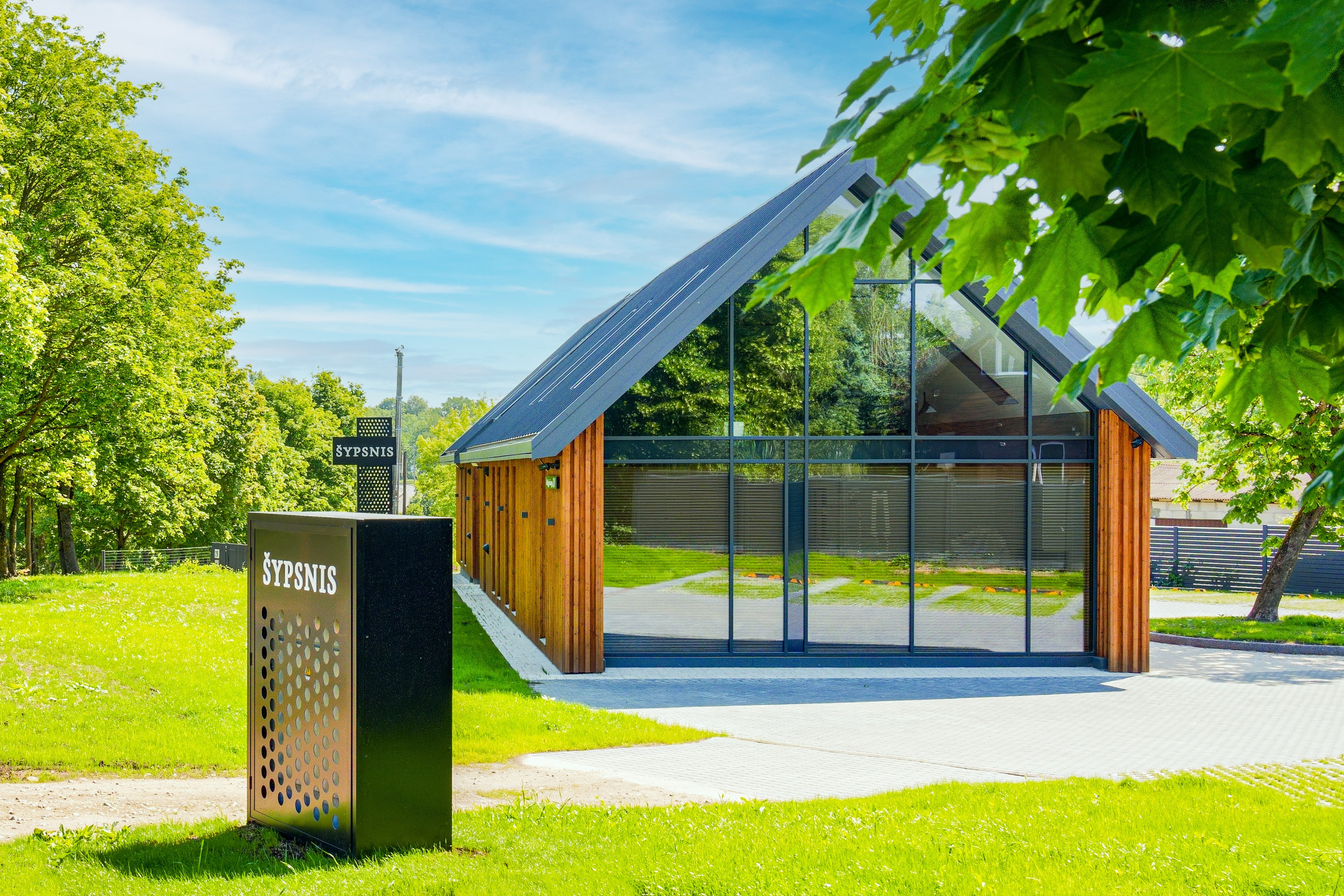 Žaliųjų ežerų g. 27. Elina Sapiega fotografė Vilniuje