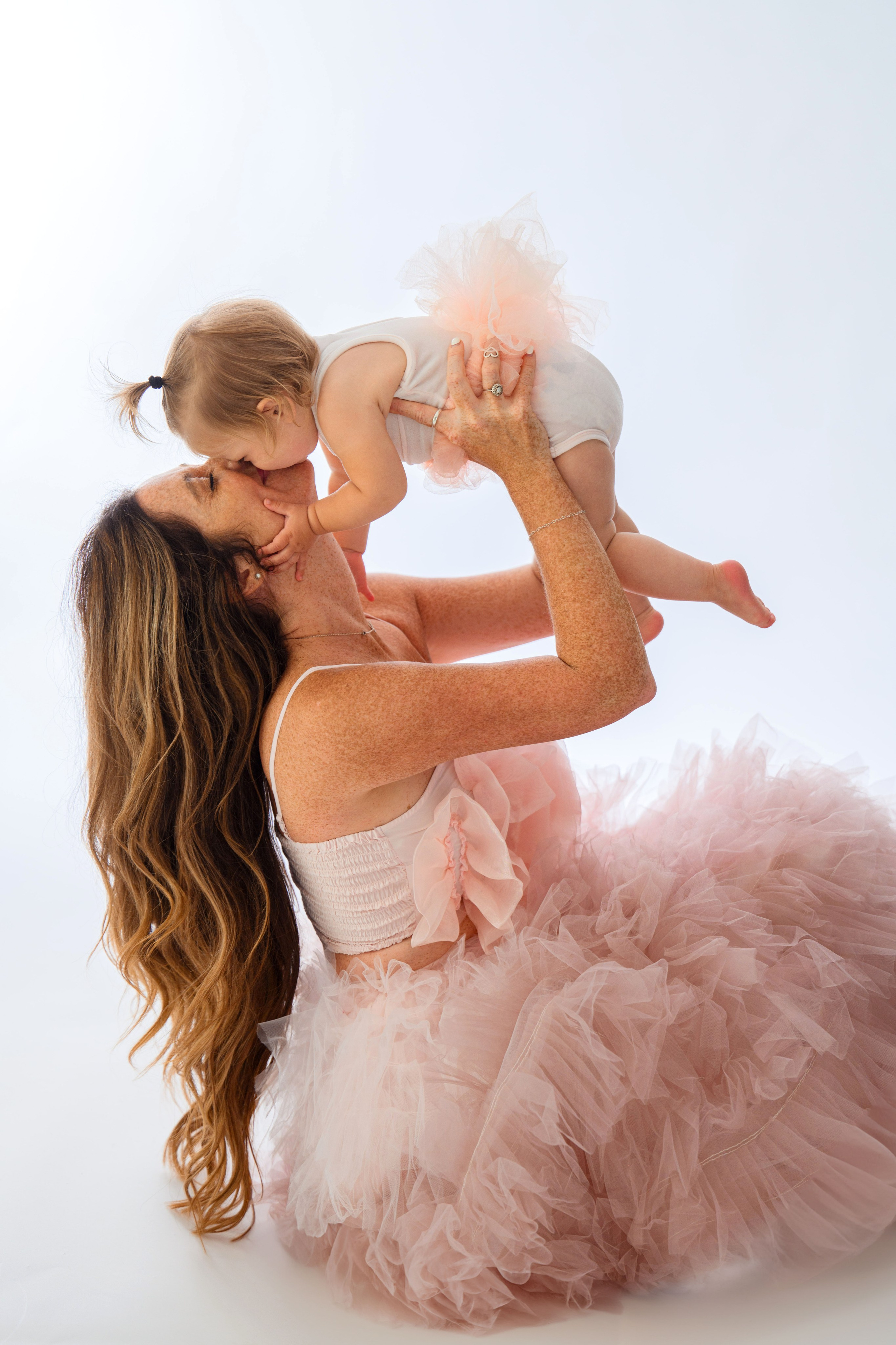 Cassidy. Wedding, maternity and family photographer in Charlotte Tasha Minn