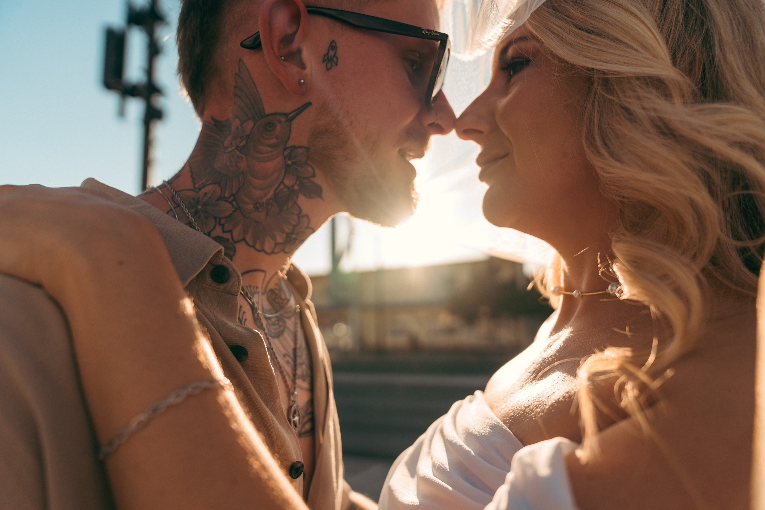 Nia& Joe. Wedding & elopement photographer Viktoriya Kravtsov. Las Vegas