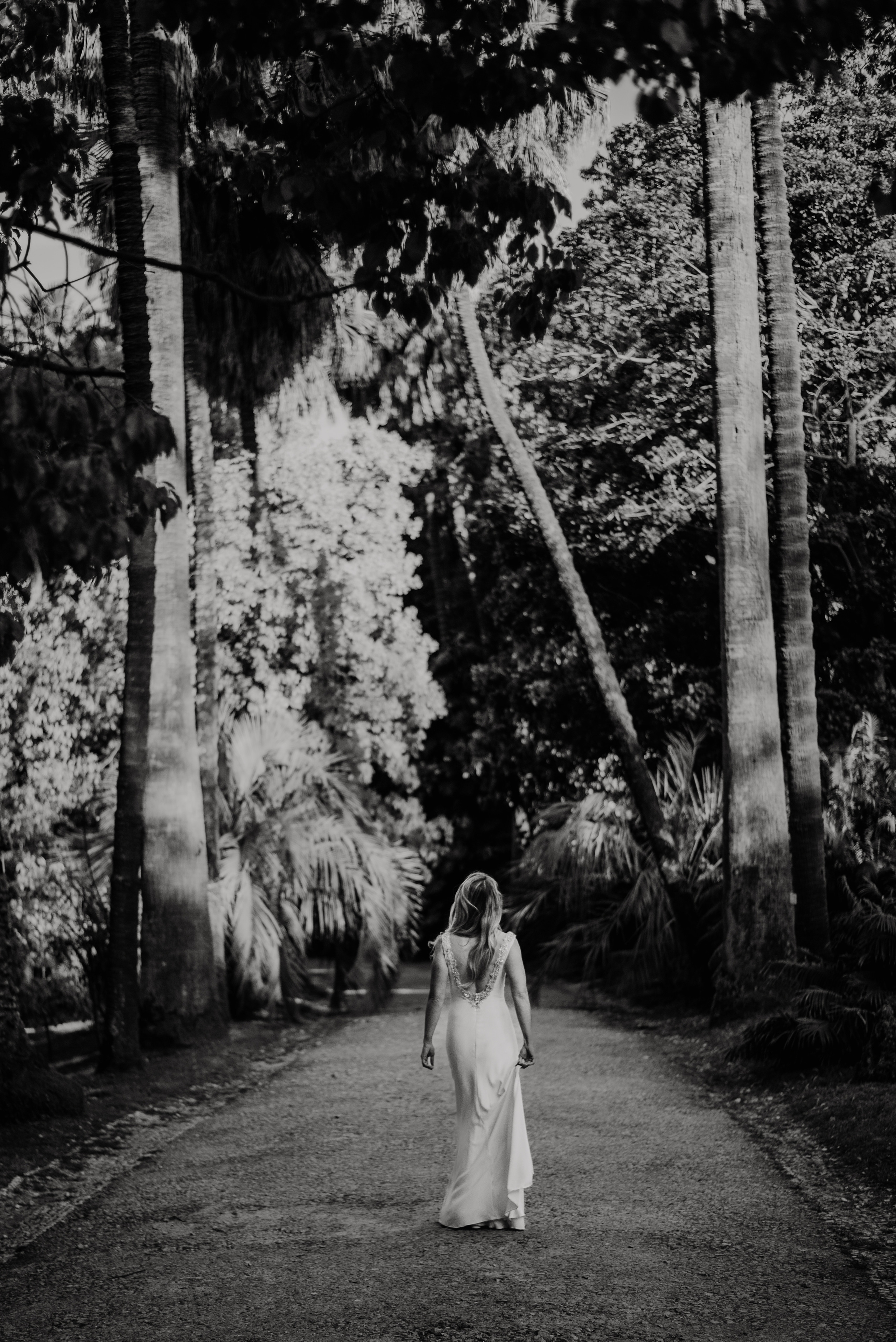 Victoria. Lifestyle, wedding and family photographer