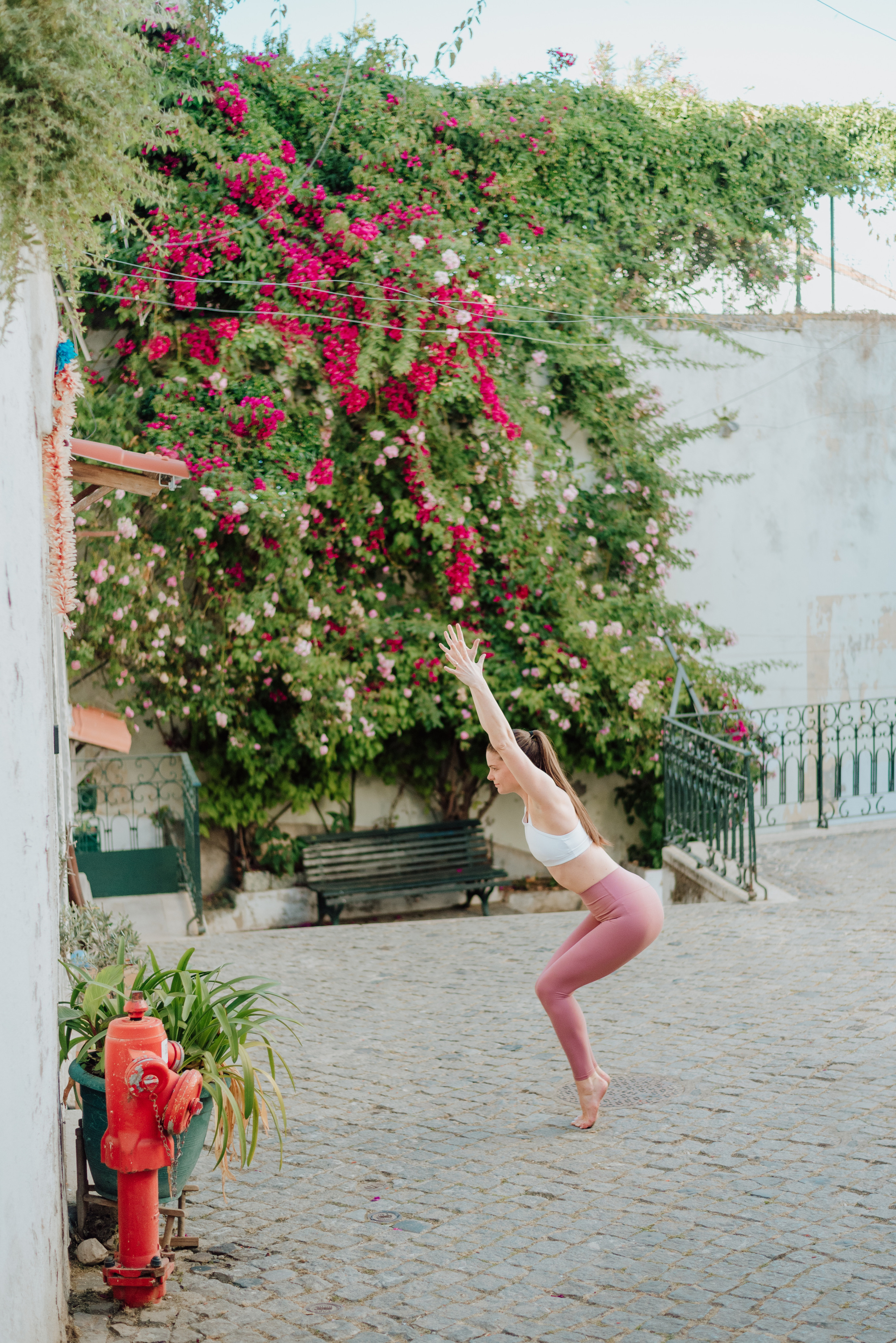 Šárka. Lifestyle, wedding and family photographer