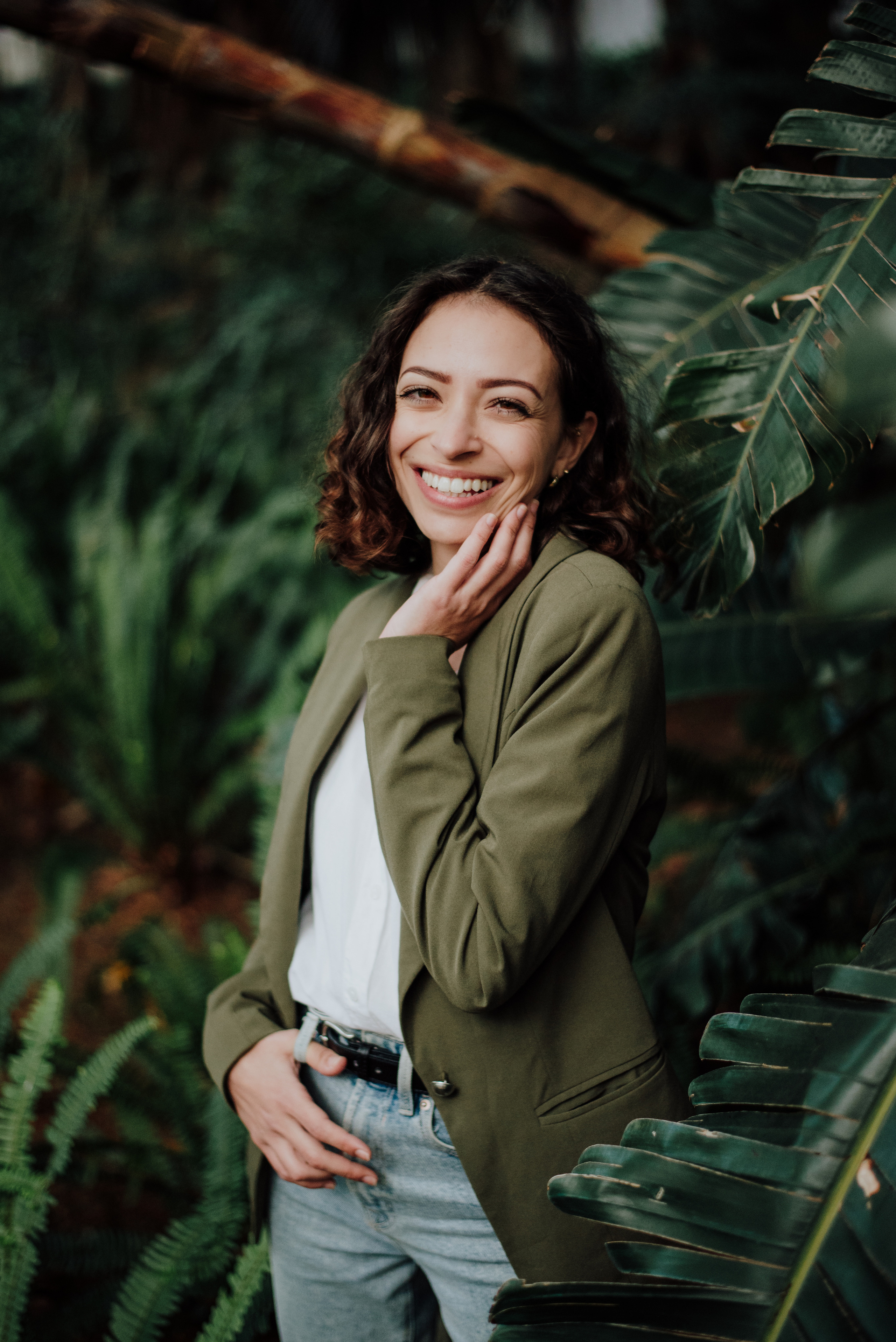 Sara. Lifestyle, wedding and family photographer