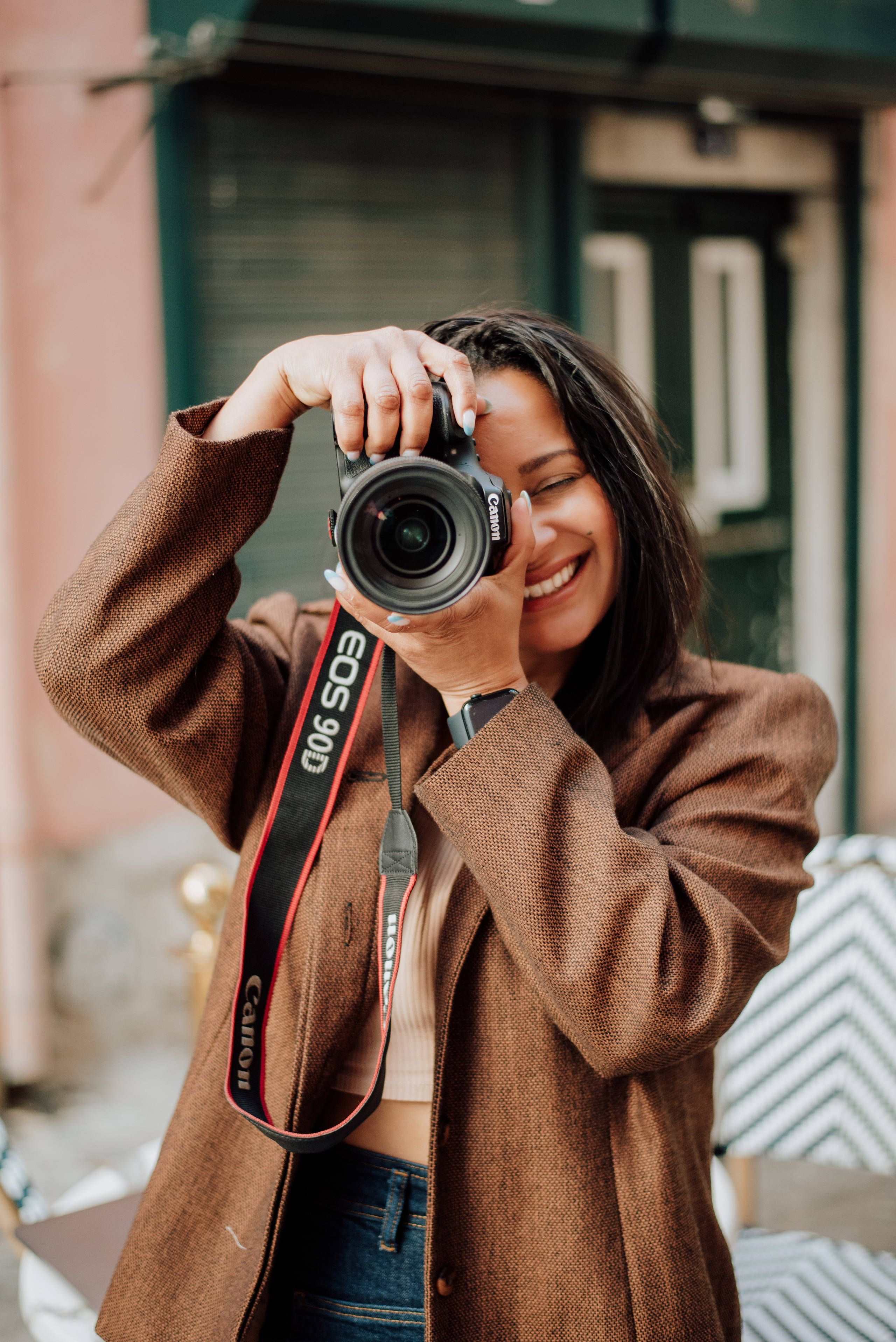 Ronise. Lifestyle, wedding and family photographer