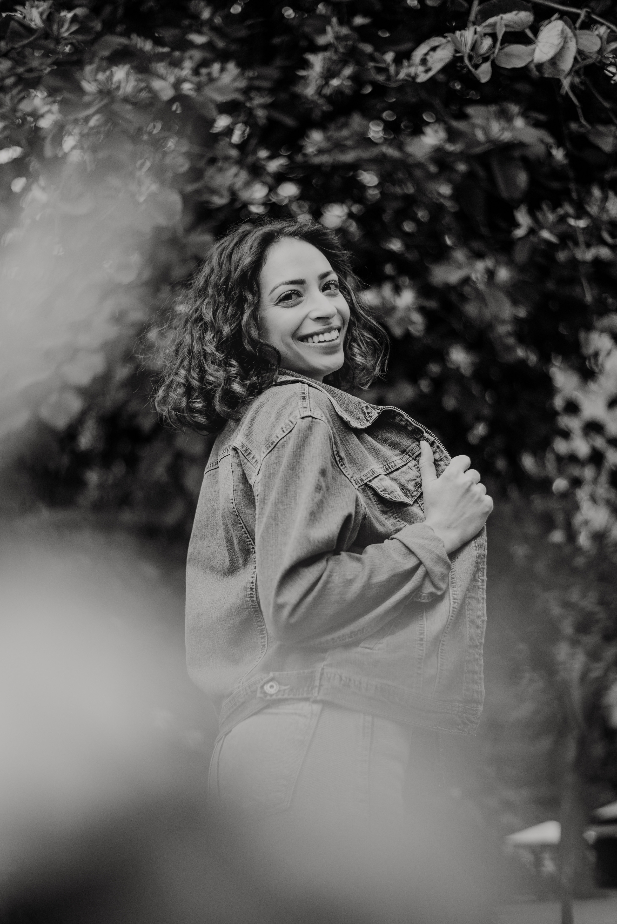 Sara. Lifestyle, wedding and family photographer