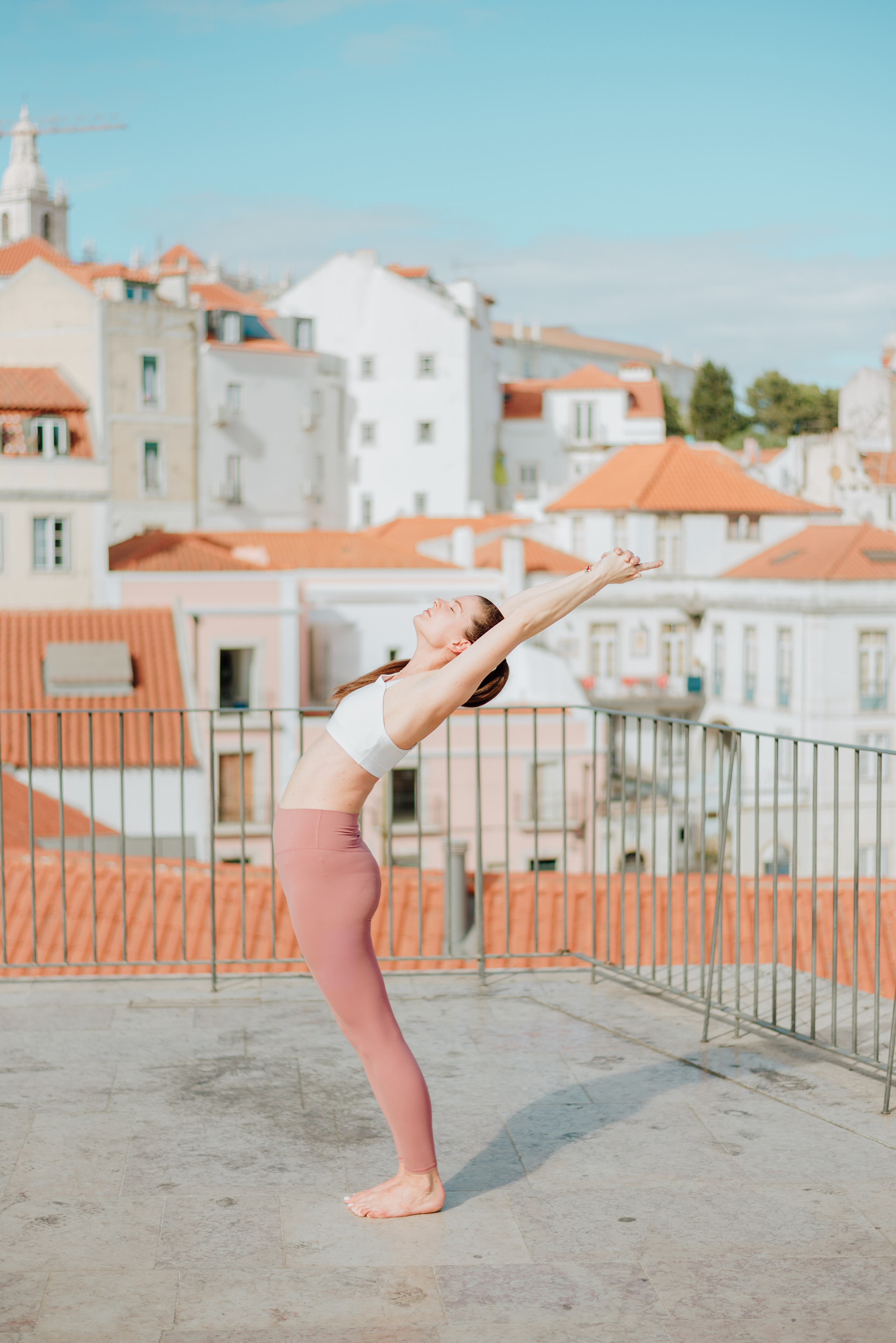 Šárka. Lifestyle, wedding and family photographer