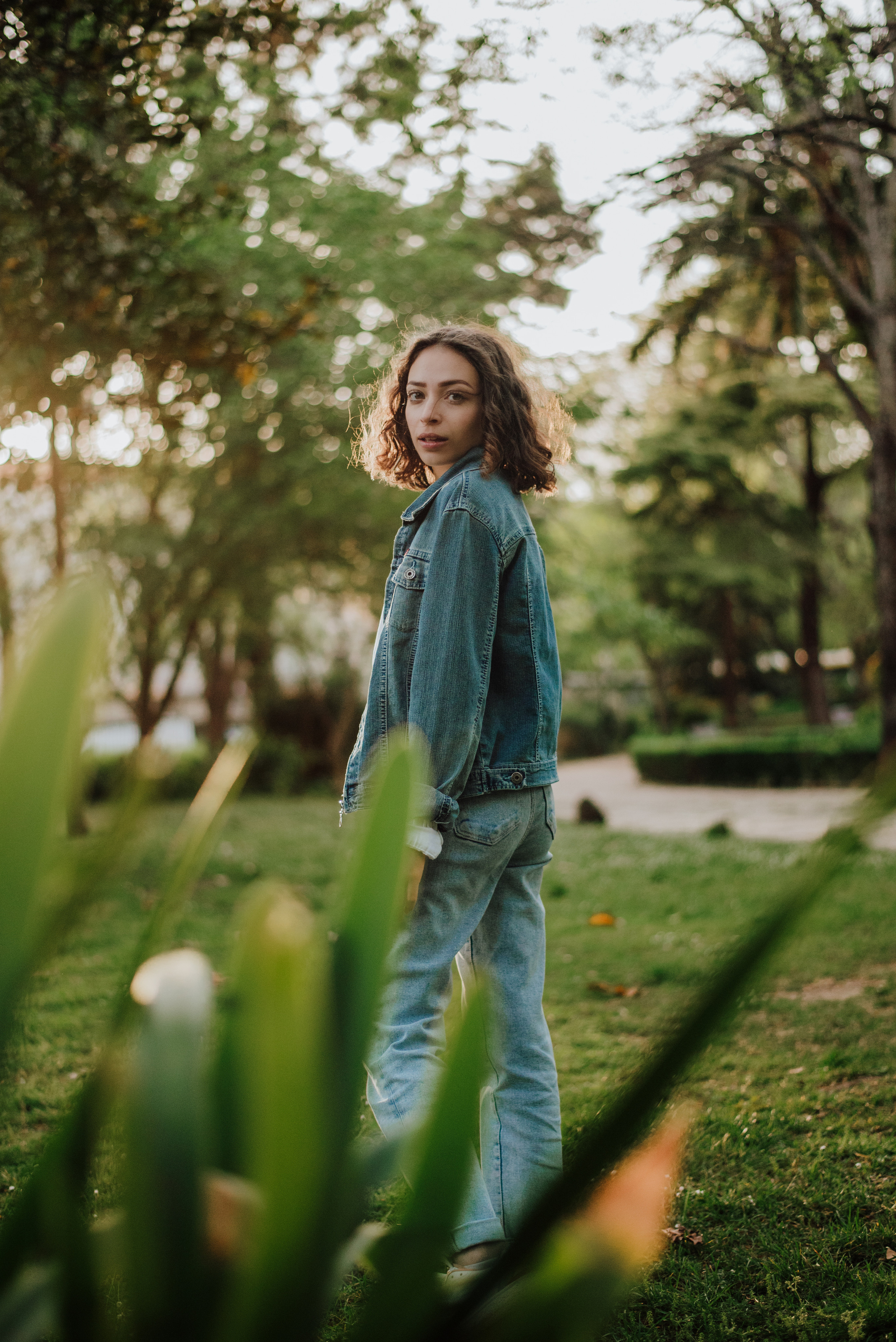 Sara. Lifestyle, wedding and family photographer