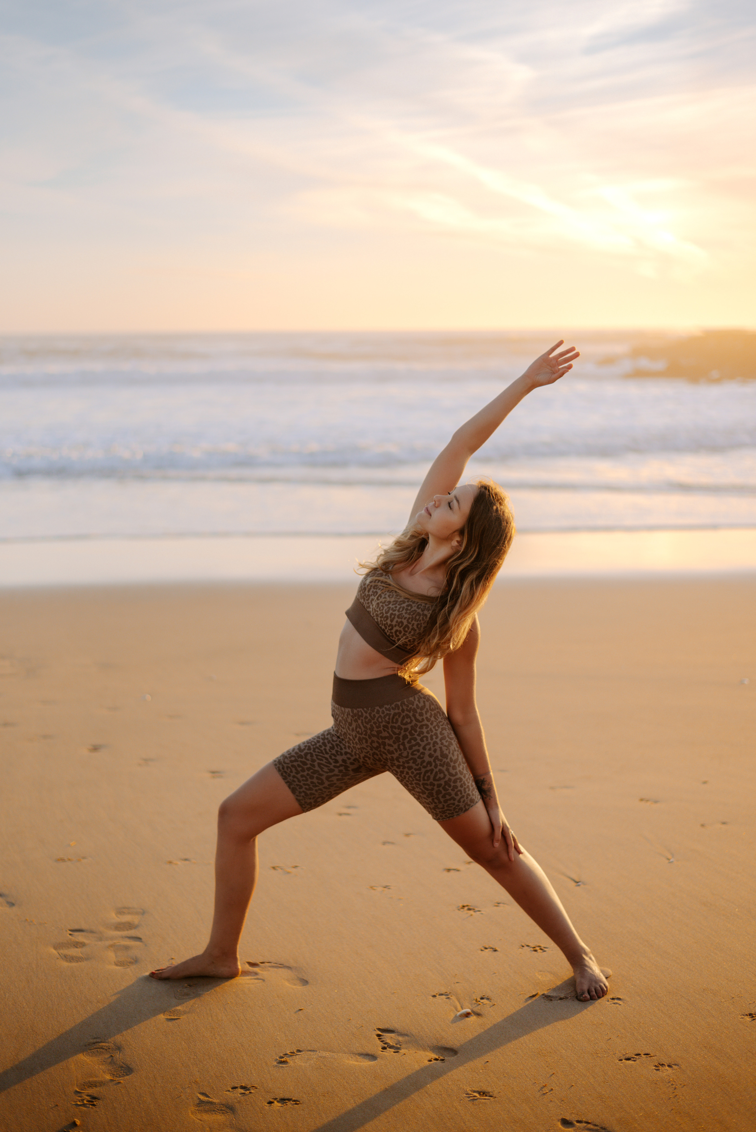 Lucy. Lifestyle, wedding and family photographer