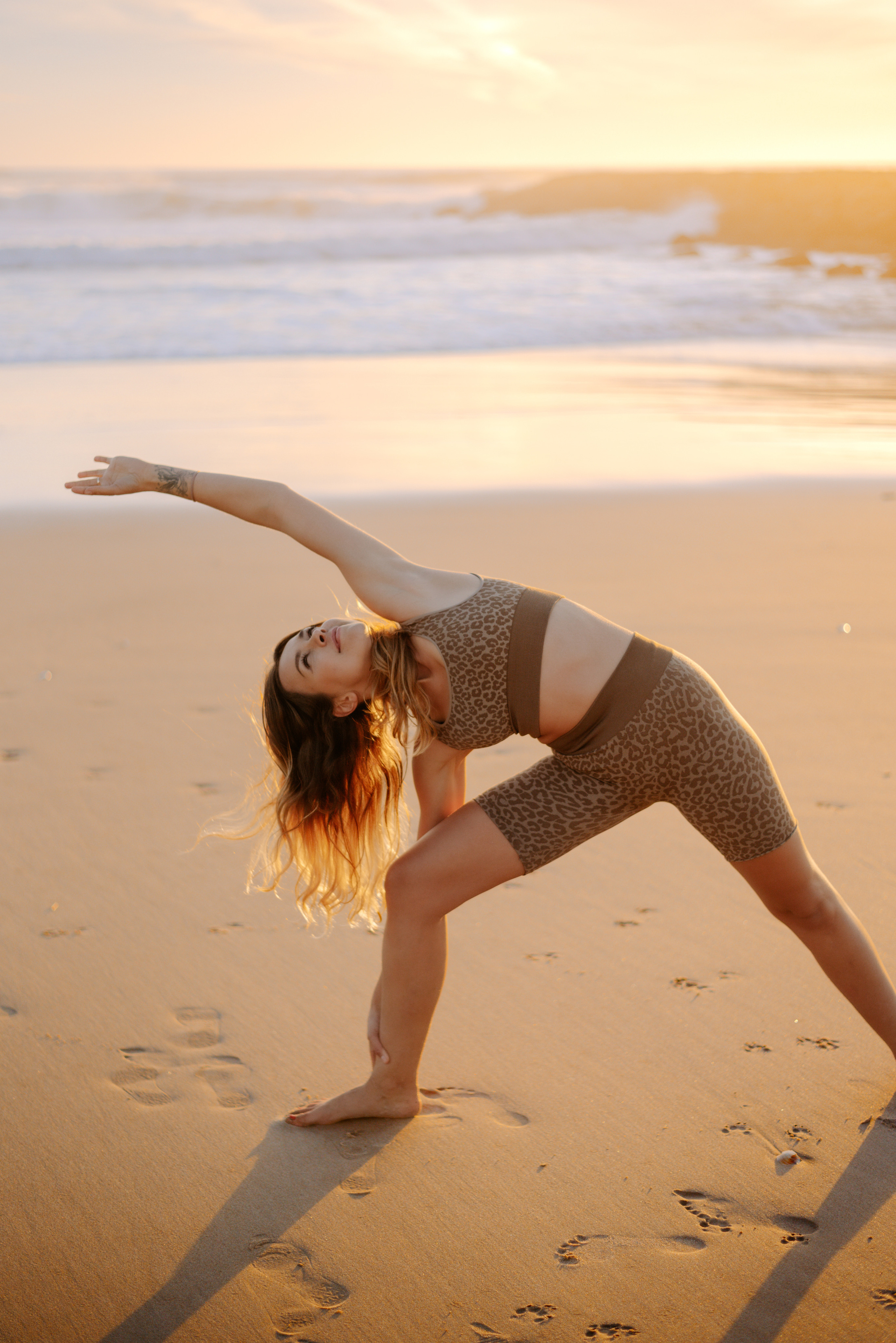 Lucy. Lifestyle, wedding and family photographer