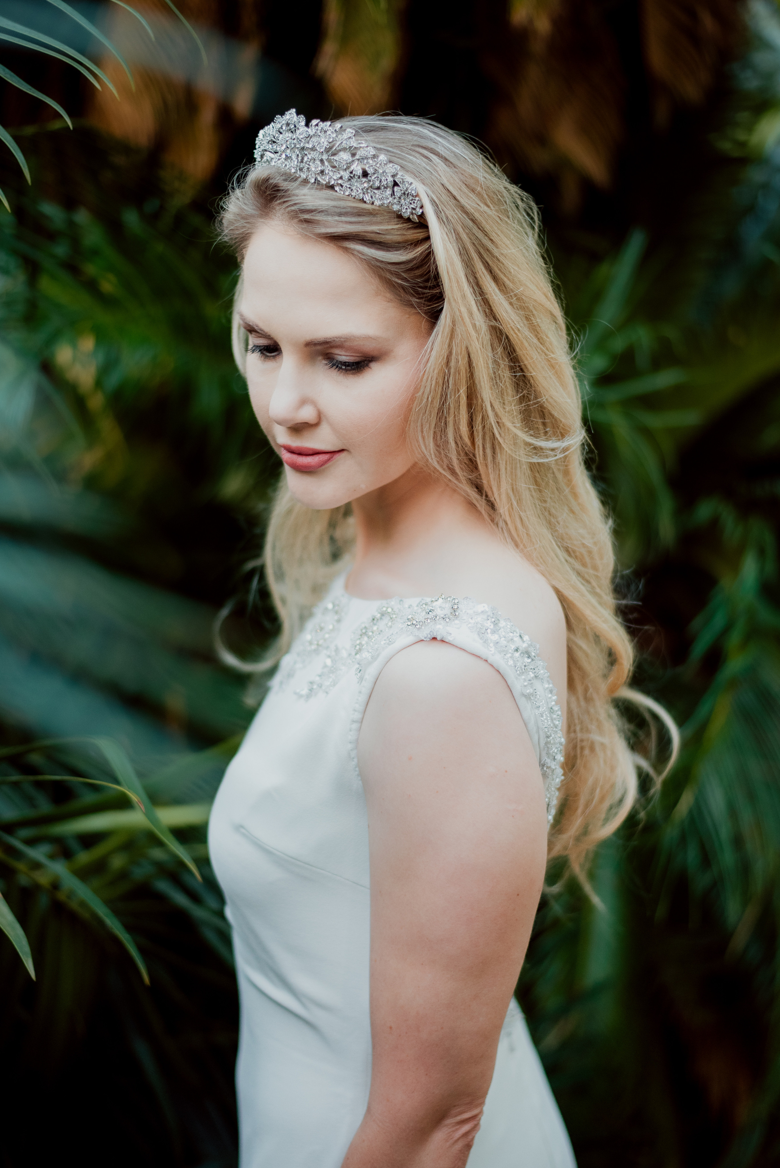 Victoria. Lifestyle, wedding and family photographer