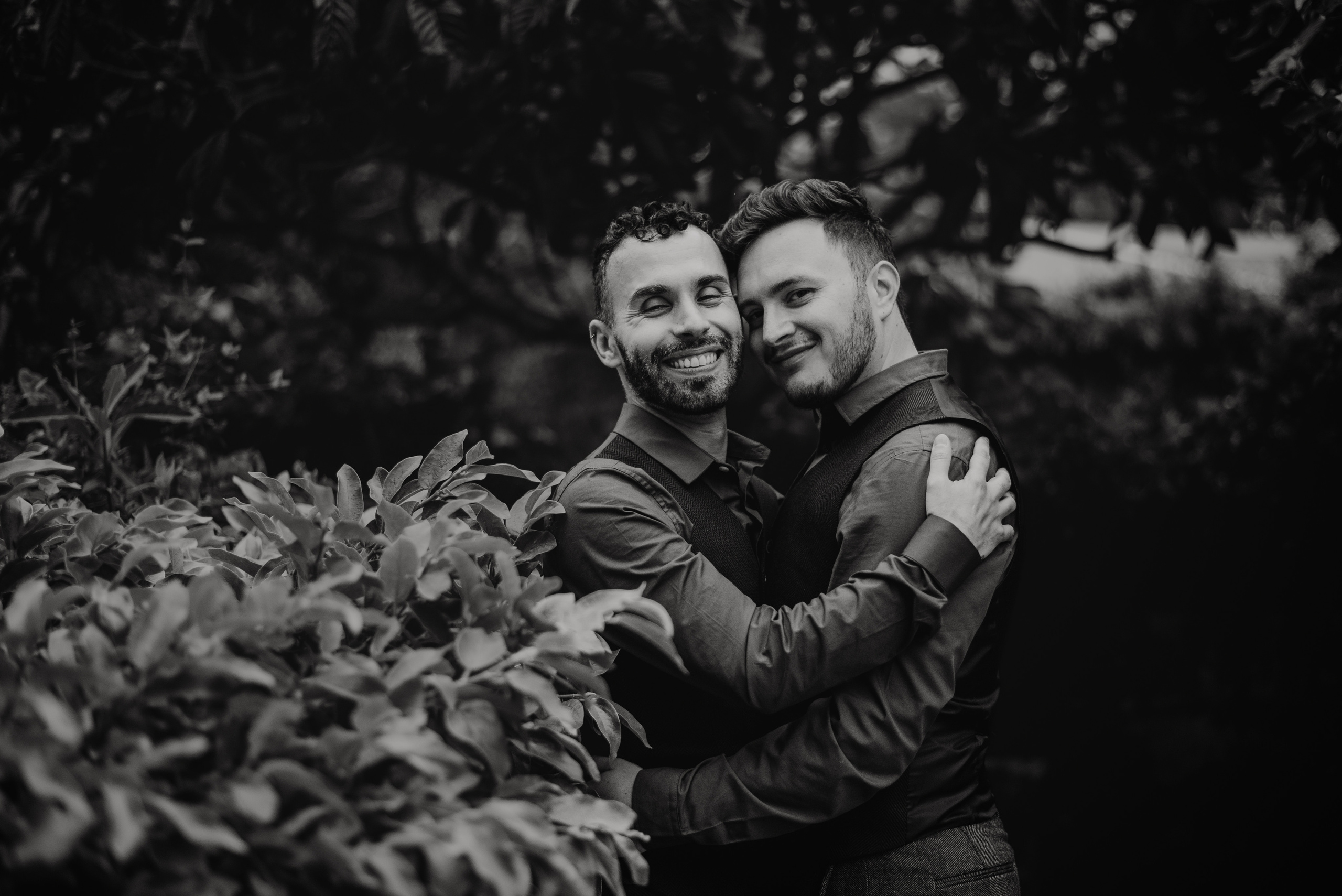 Garret + Filipe. Lifestyle, wedding and family photographer