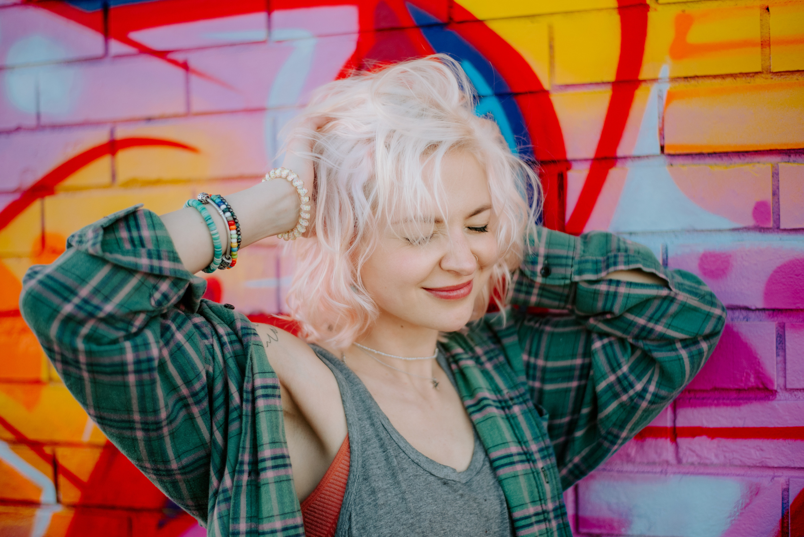 Vlada. Lifestyle, wedding and family photographer