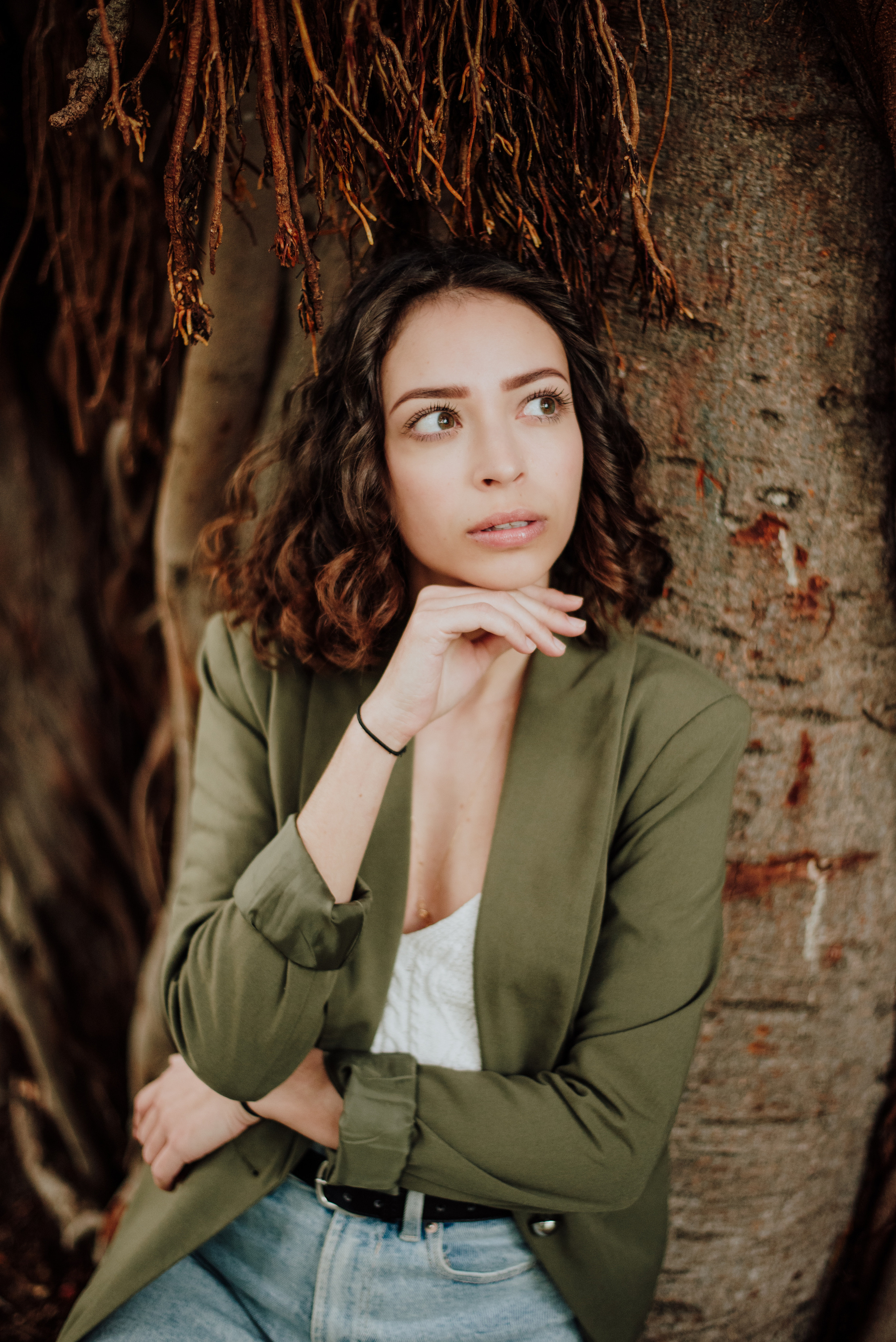 Sara. Lifestyle, wedding and family photographer