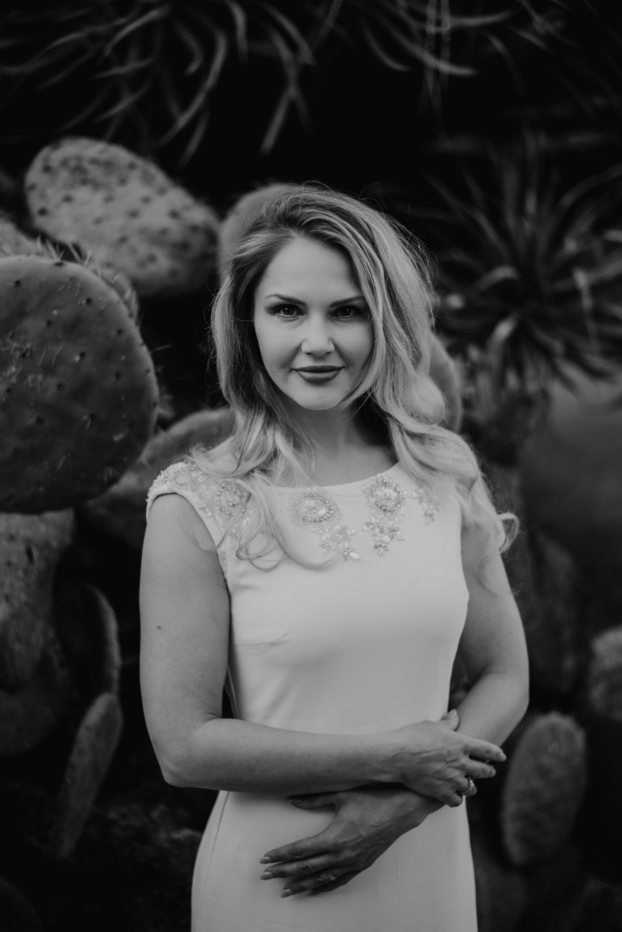 Victoria. Lifestyle, wedding and family photographer