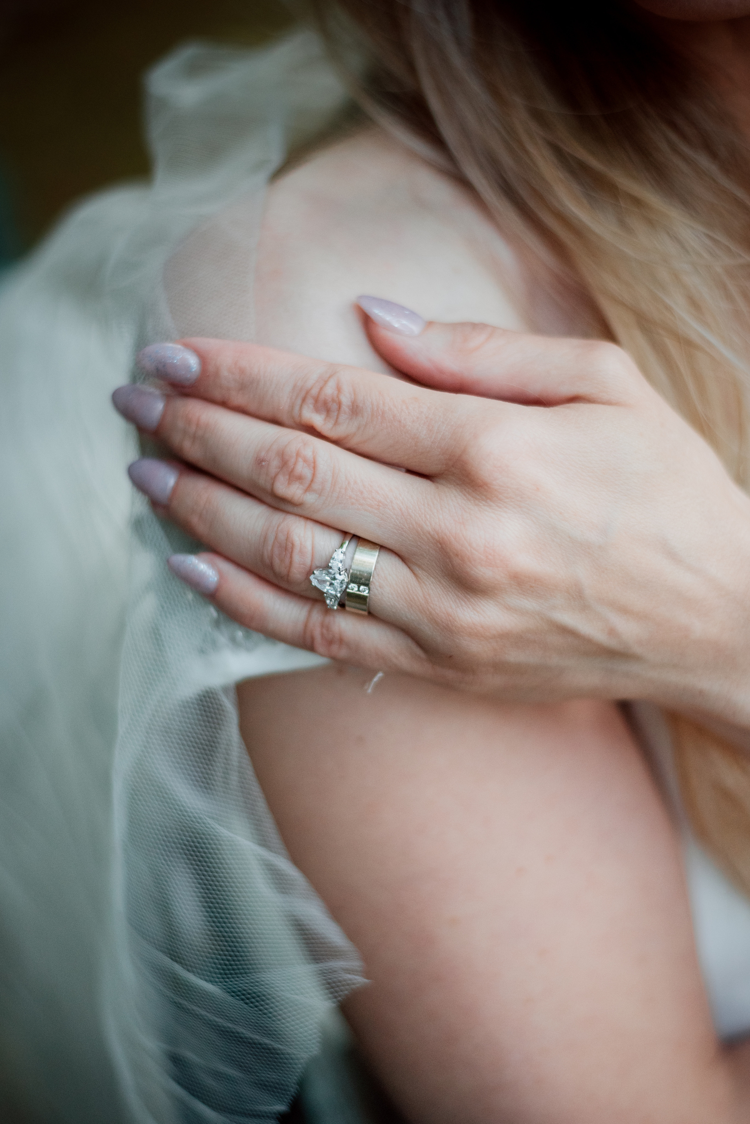 Victoria. Lifestyle, wedding and family photographer