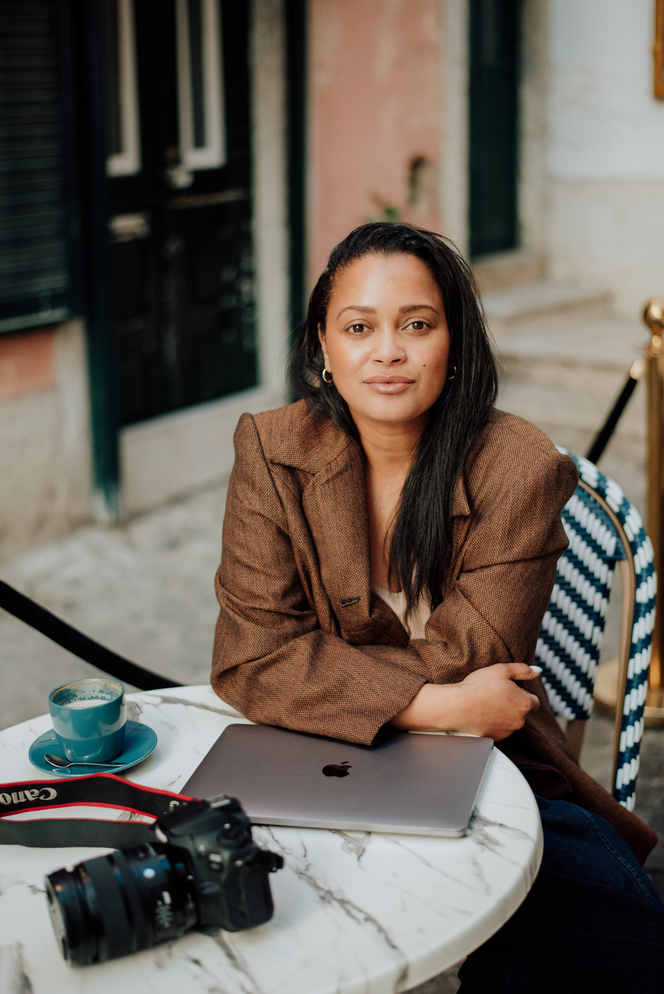 Ronise. Lifestyle, wedding and family photographer