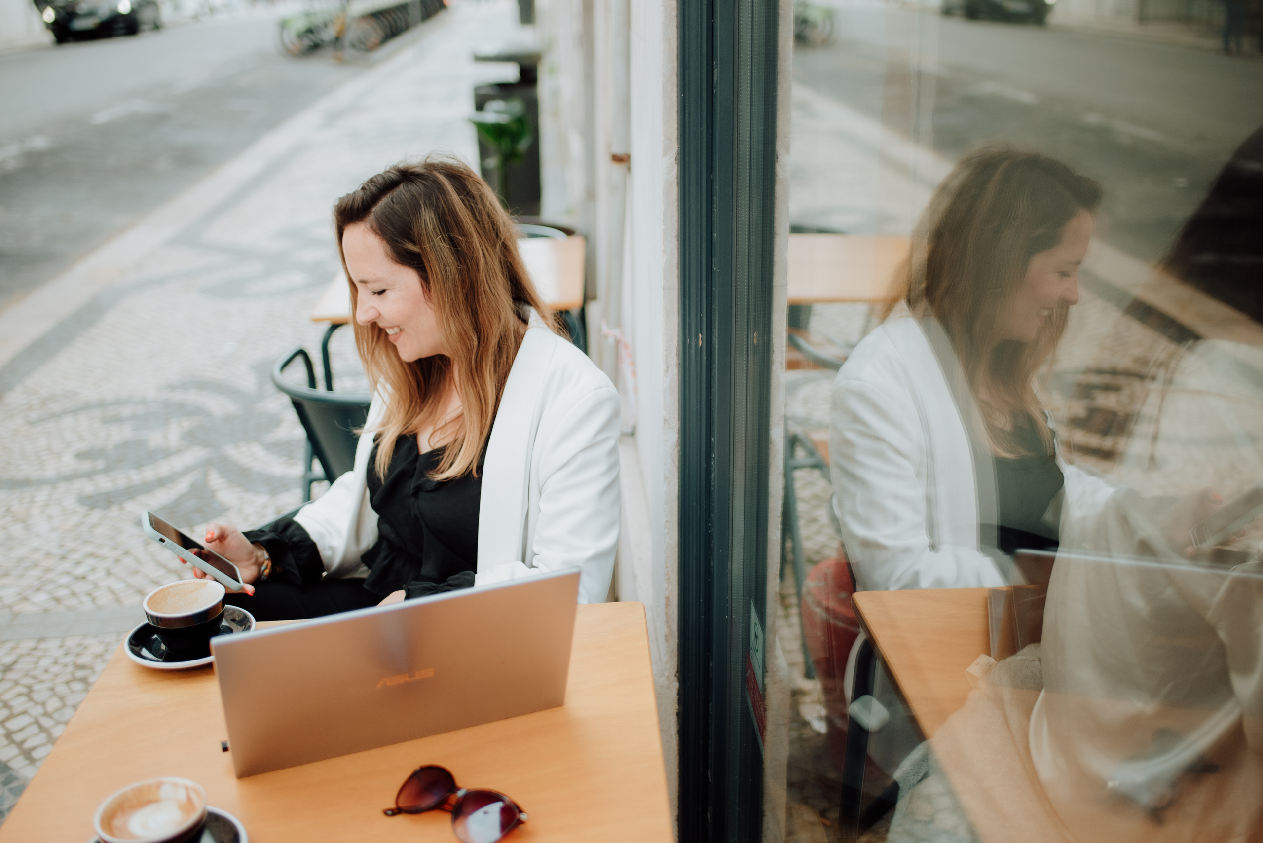 Saskia. Lifestyle, wedding and family photographer