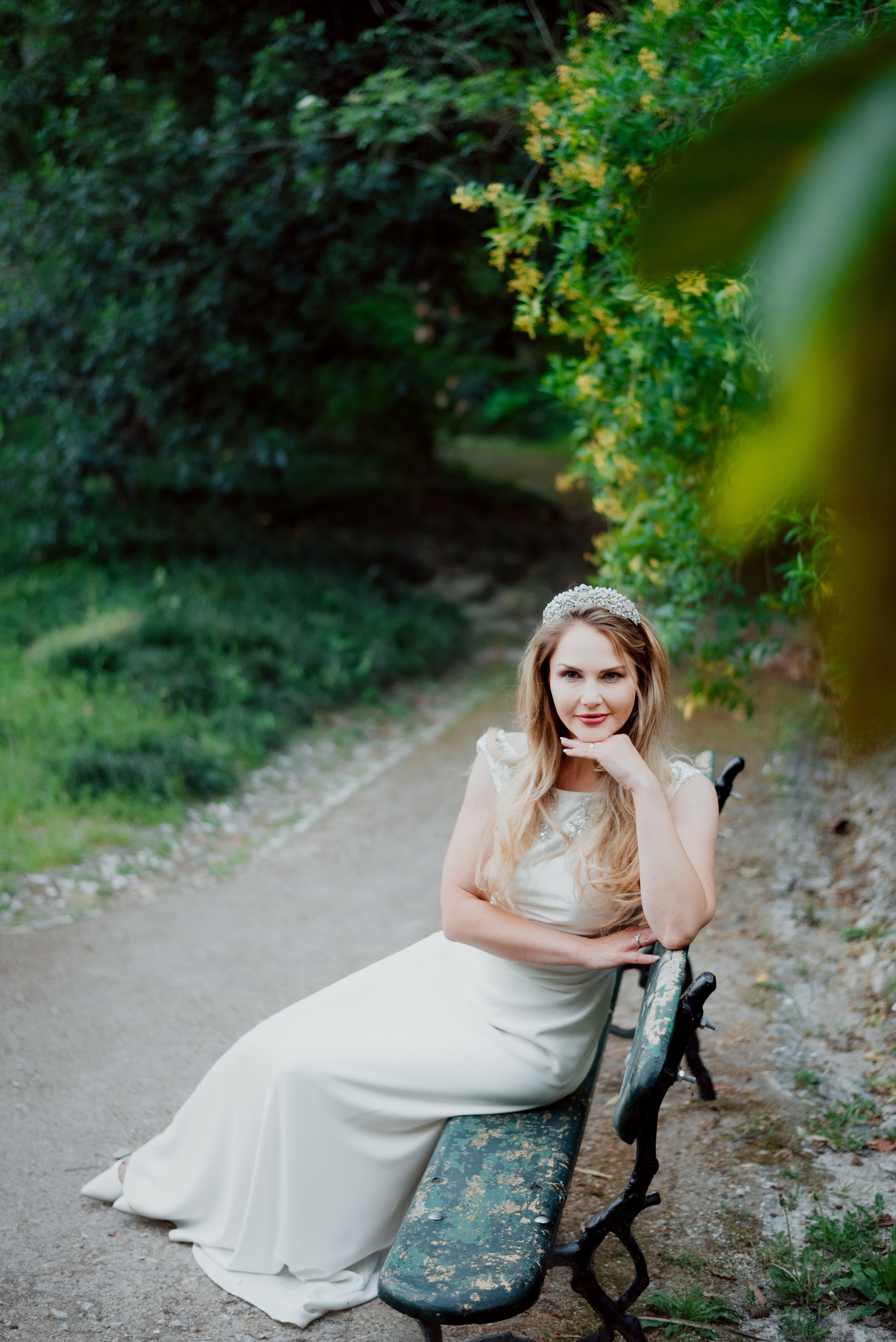 Victoria. Lifestyle, wedding and family photographer