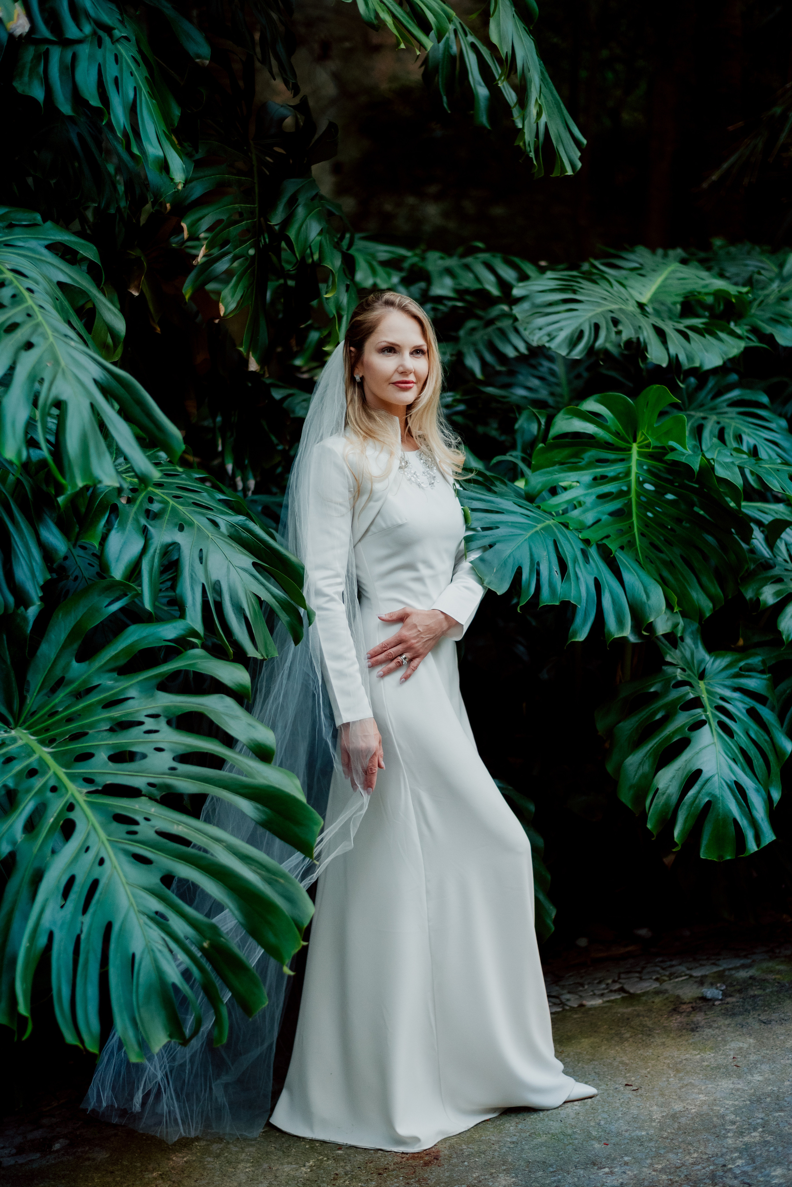 Victoria. Lifestyle, wedding and family photographer