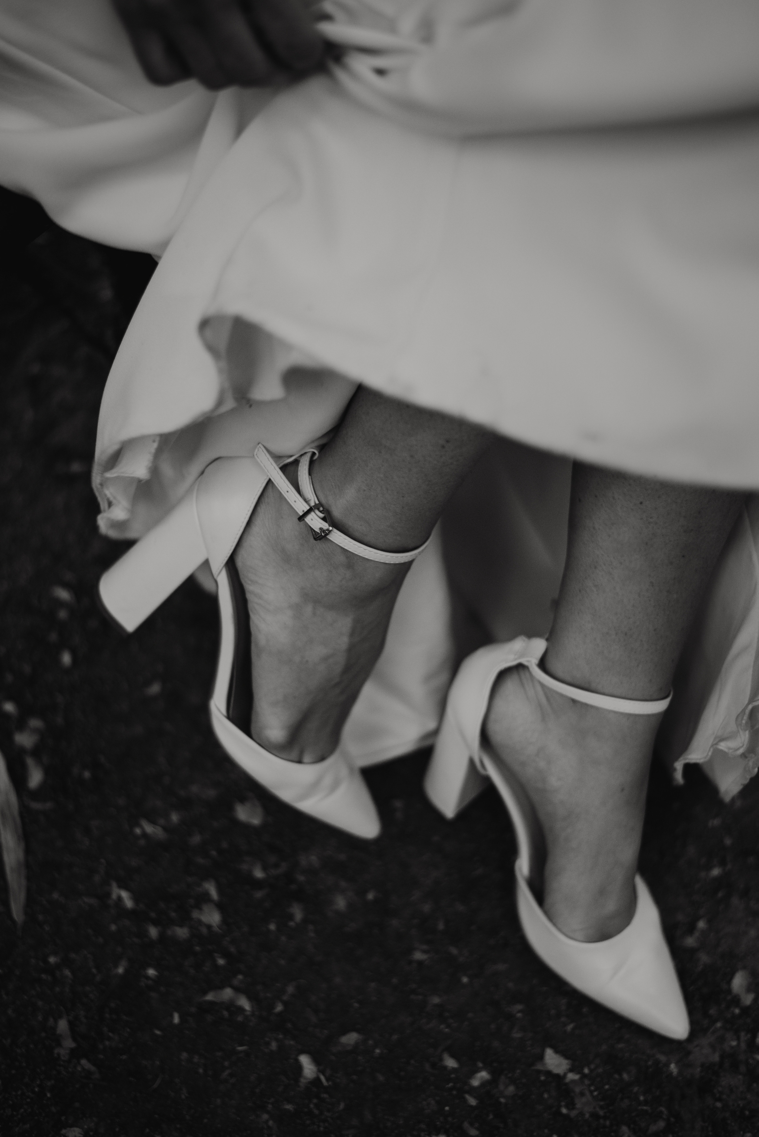 Victoria. Lifestyle, wedding and family photographer