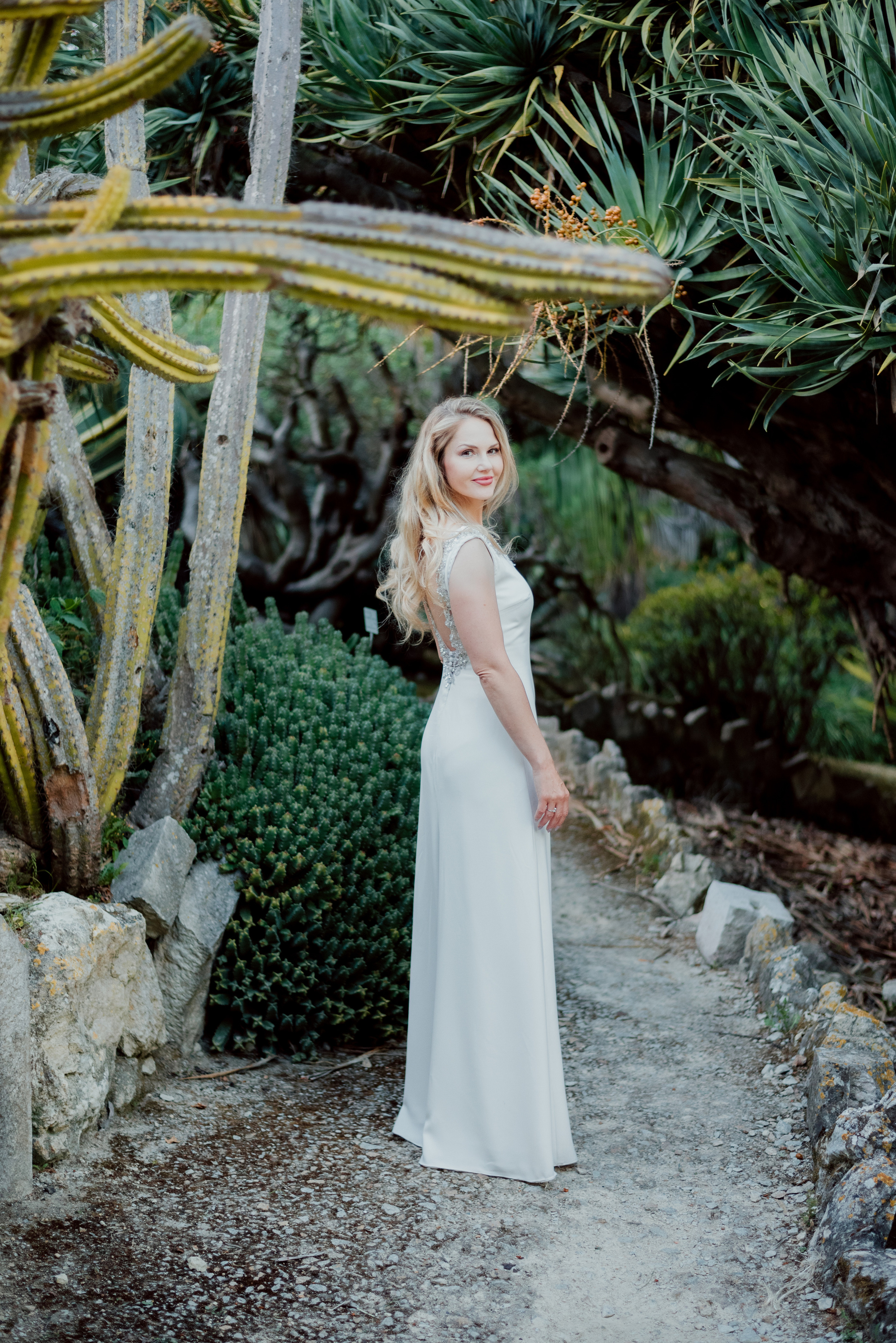 Victoria. Lifestyle, wedding and family photographer