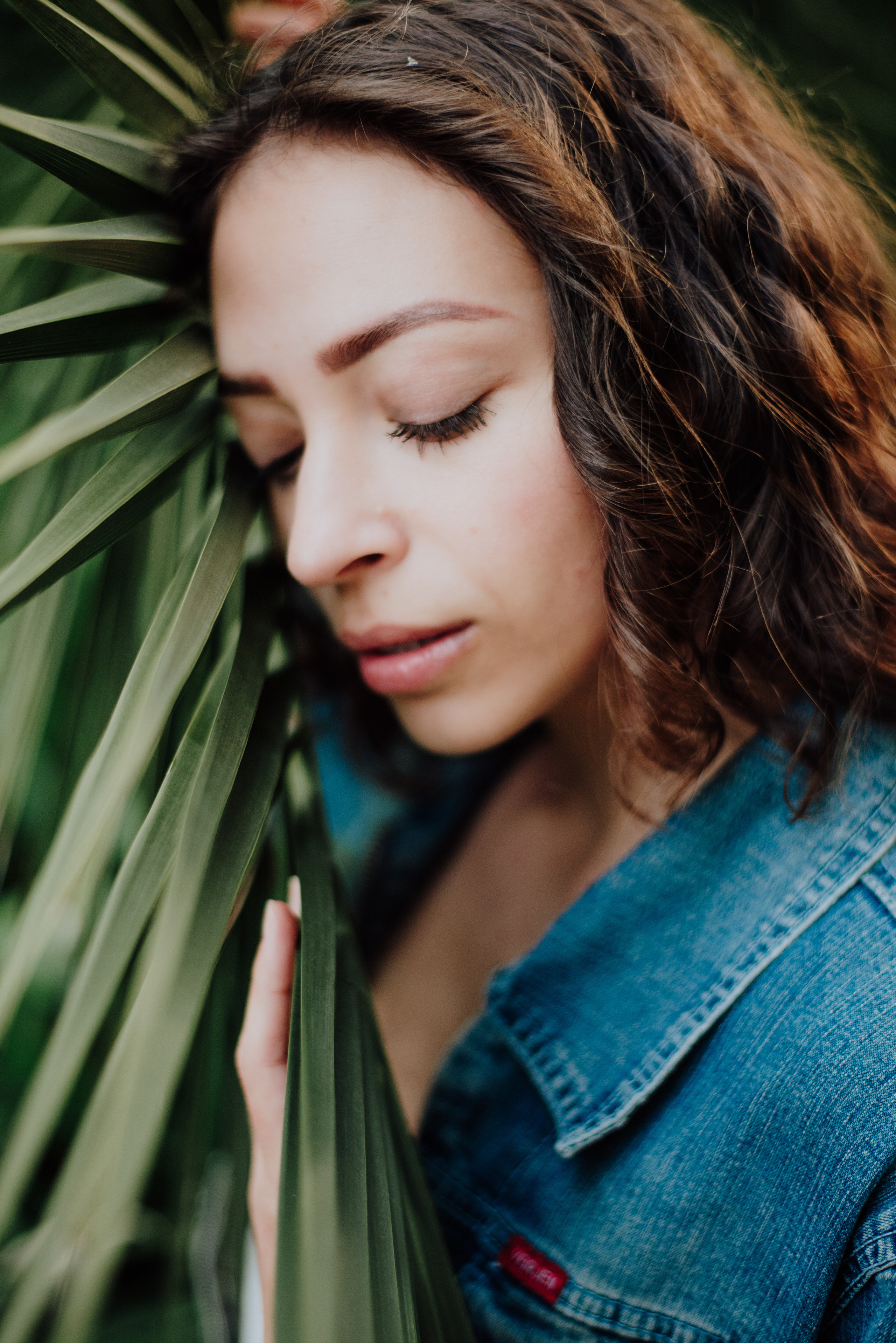 Sara. Lifestyle, wedding and family photographer