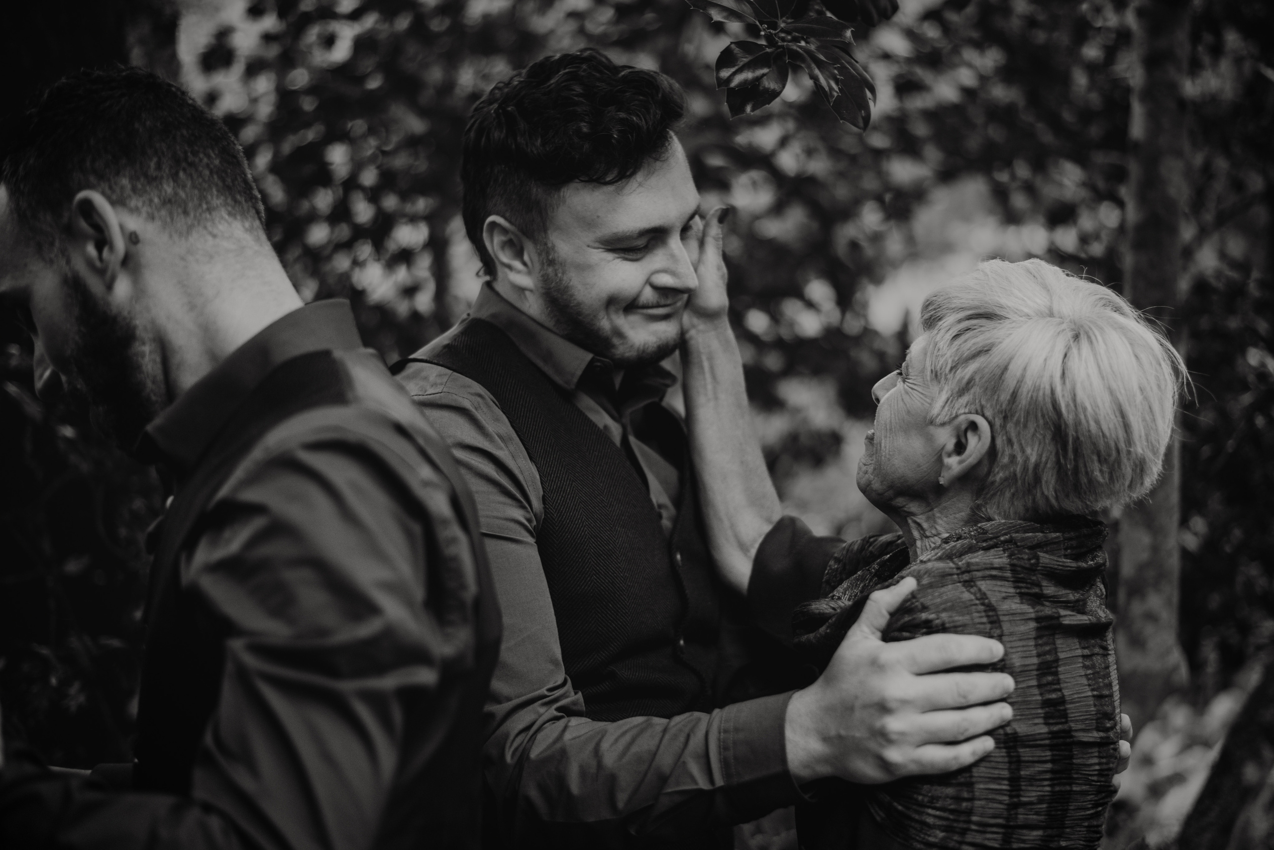 Garret + Filipe. Lifestyle, wedding and family photographer