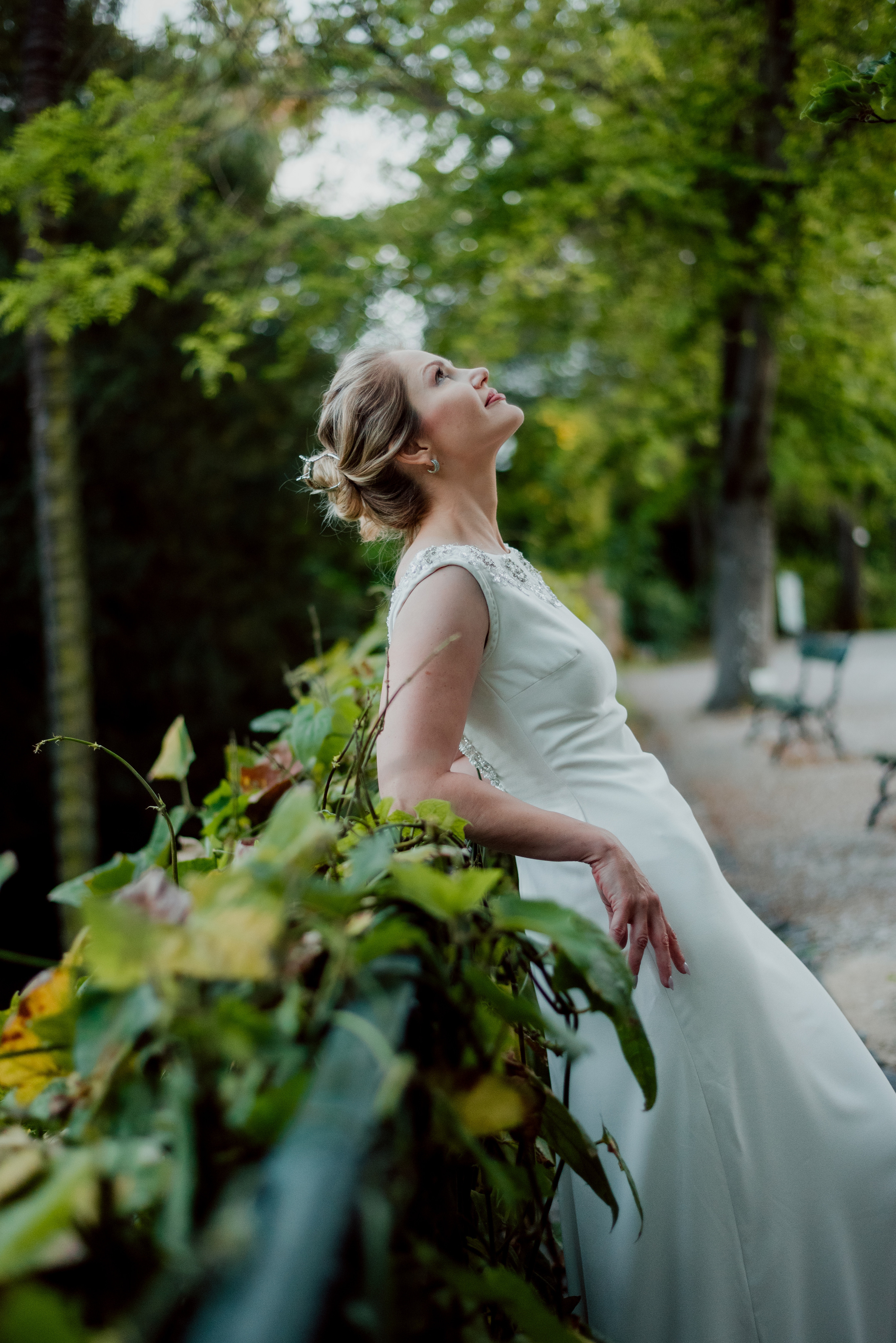 Victoria. Lifestyle, wedding and family photographer