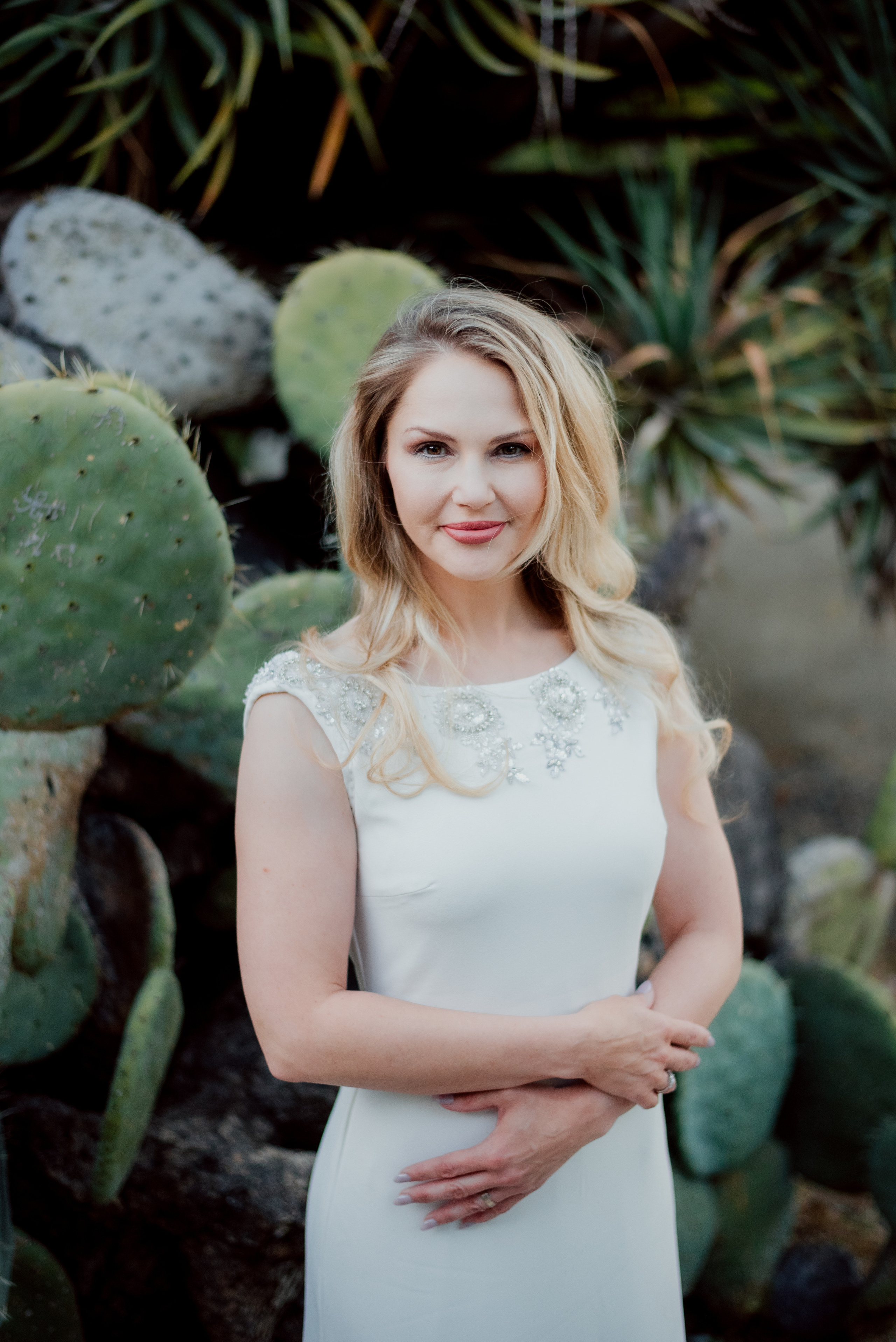 Victoria. Lifestyle, wedding and family photographer