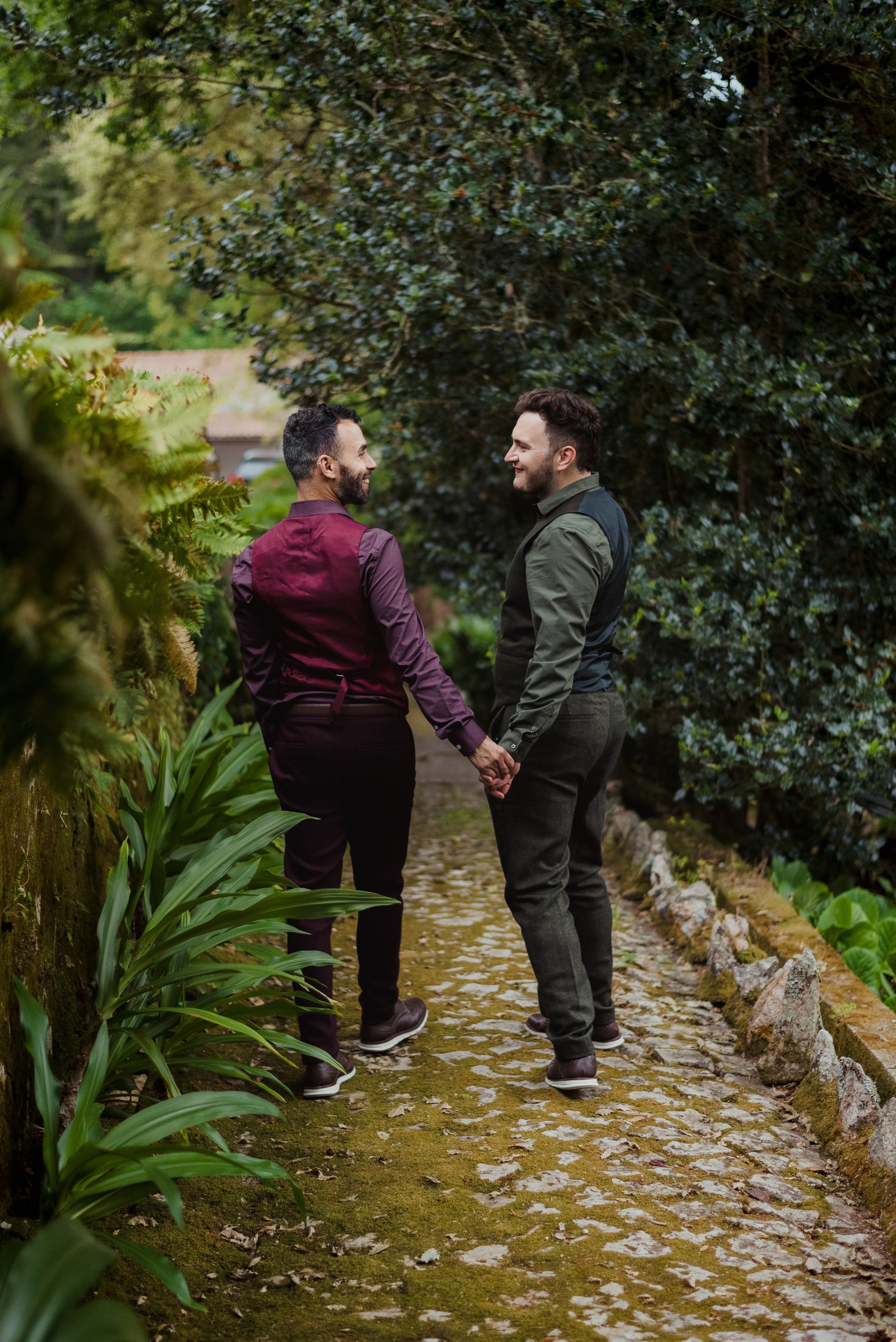 Garret + Filipe. Lifestyle, wedding and family photographer