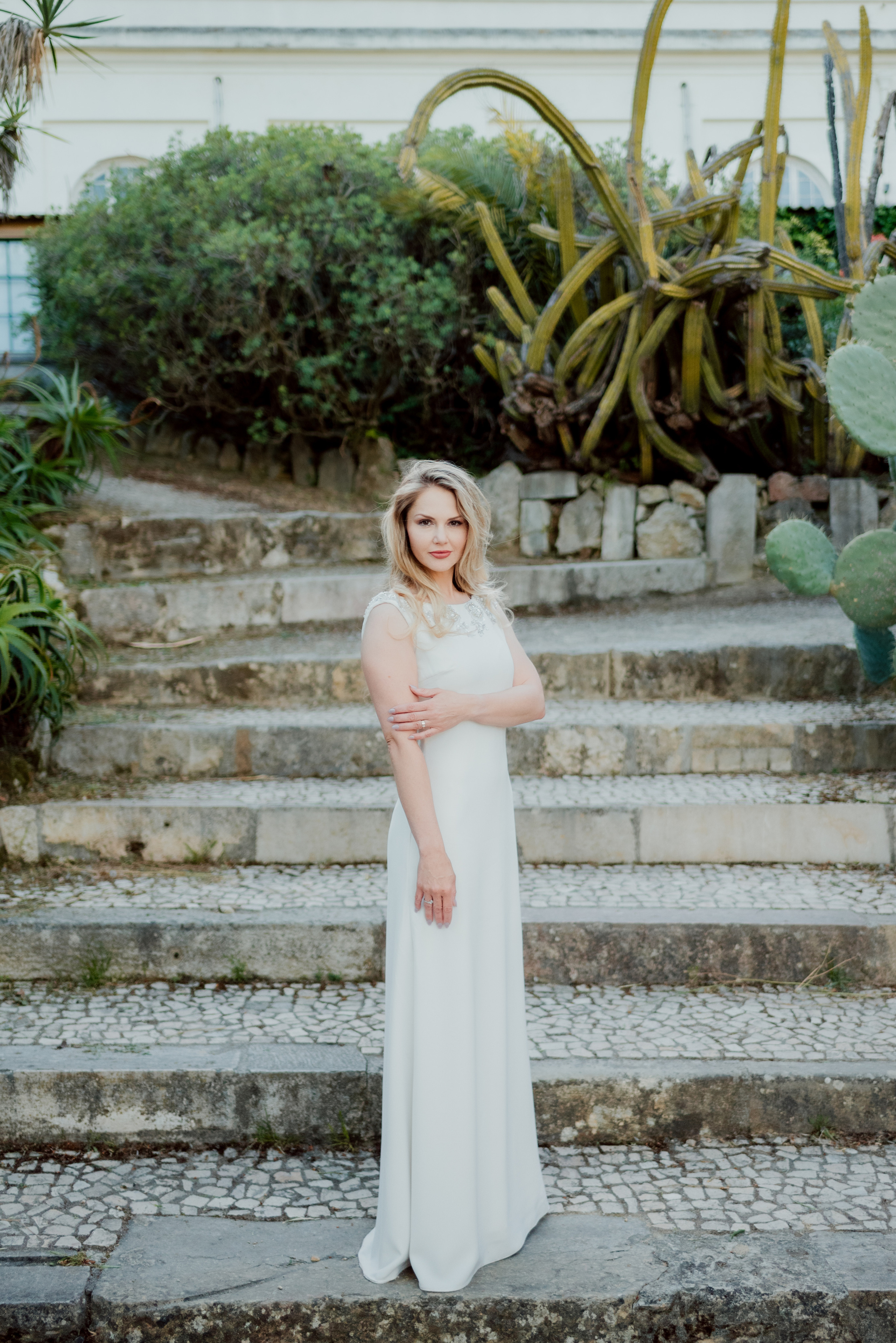 Victoria. Lifestyle, wedding and family photographer