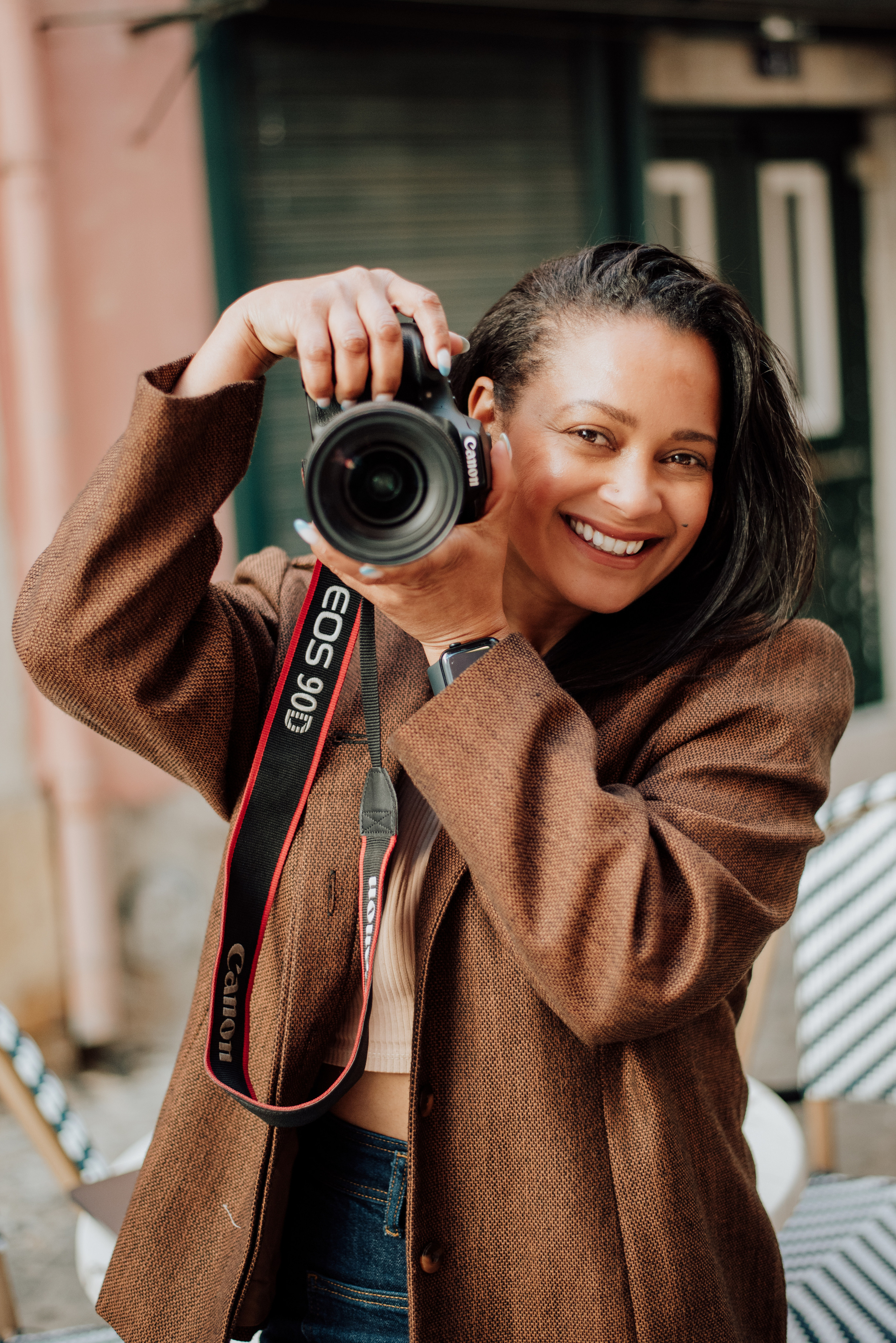 Ronise. Lifestyle, wedding and family photographer