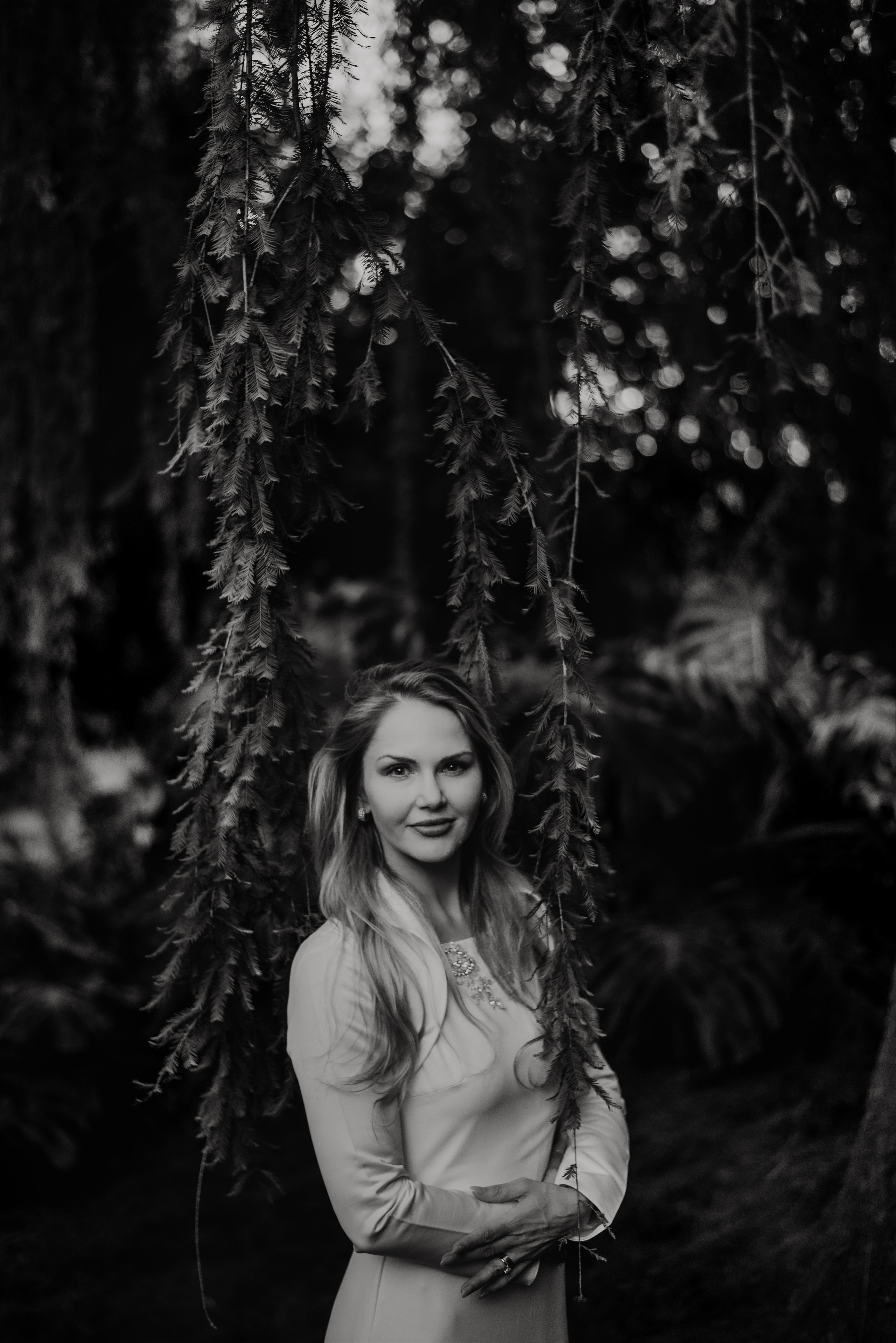 Victoria. Lifestyle, wedding and family photographer